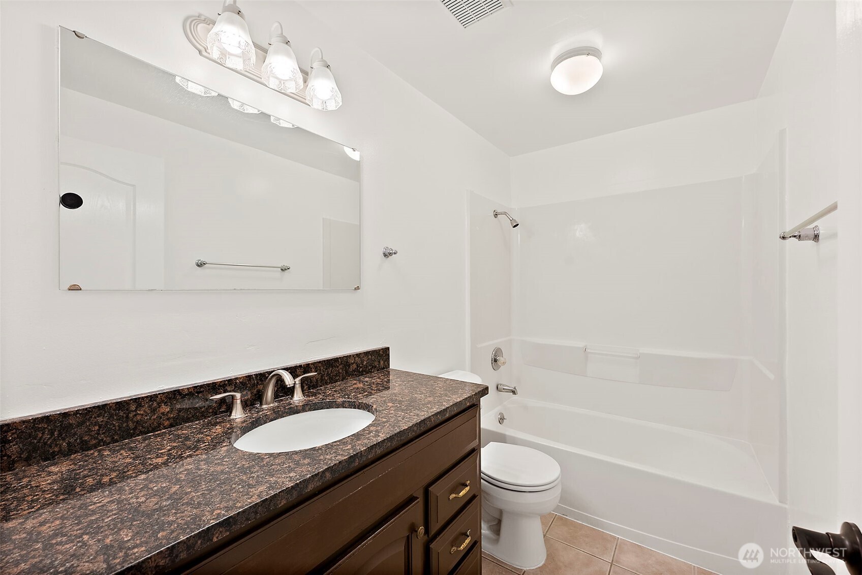 8314 S Park Avenue Property Photo 11