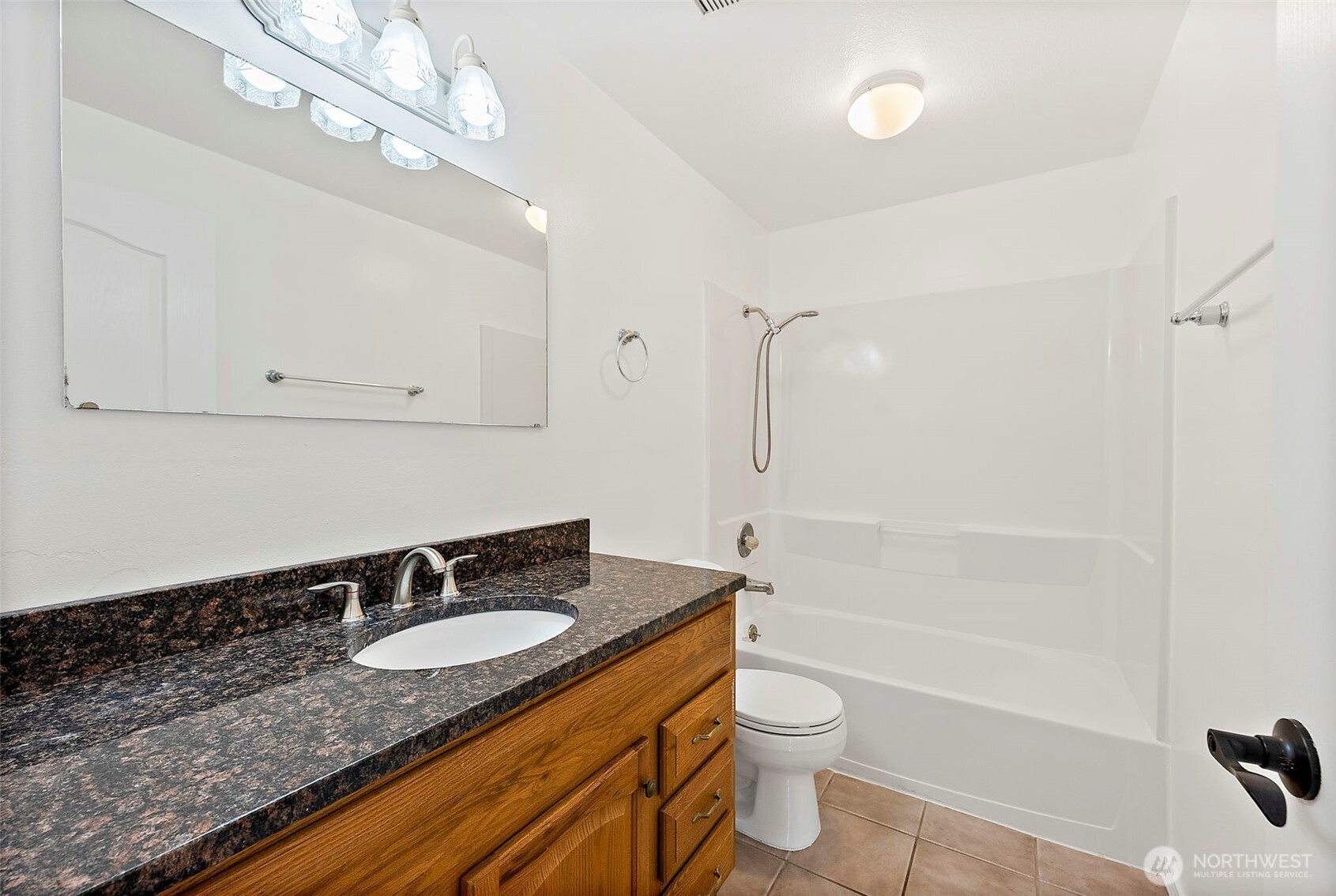 8314 S Park Avenue Property Photo 21