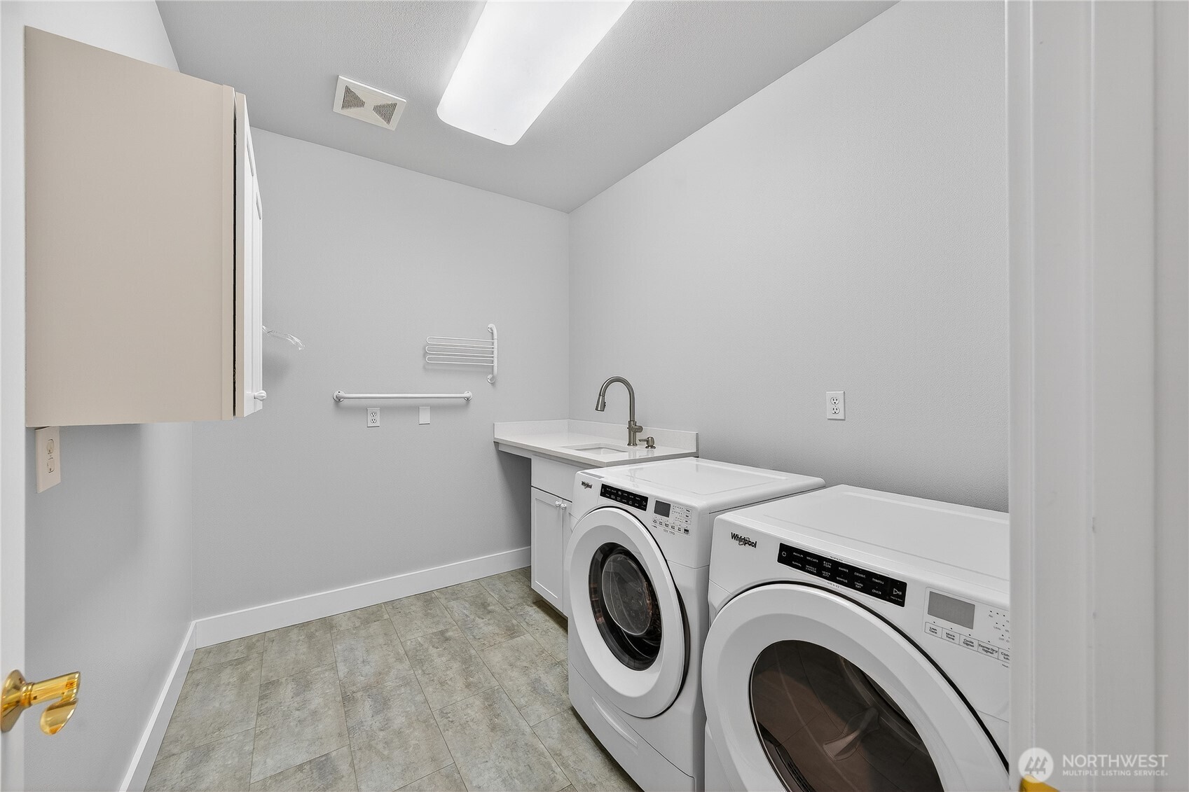 8651 Turners Bay Place Property Photo 31