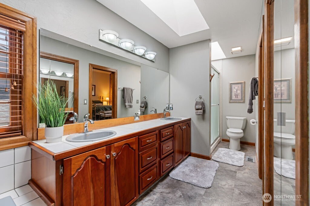 2706 Walnut Loop Property Photo 25