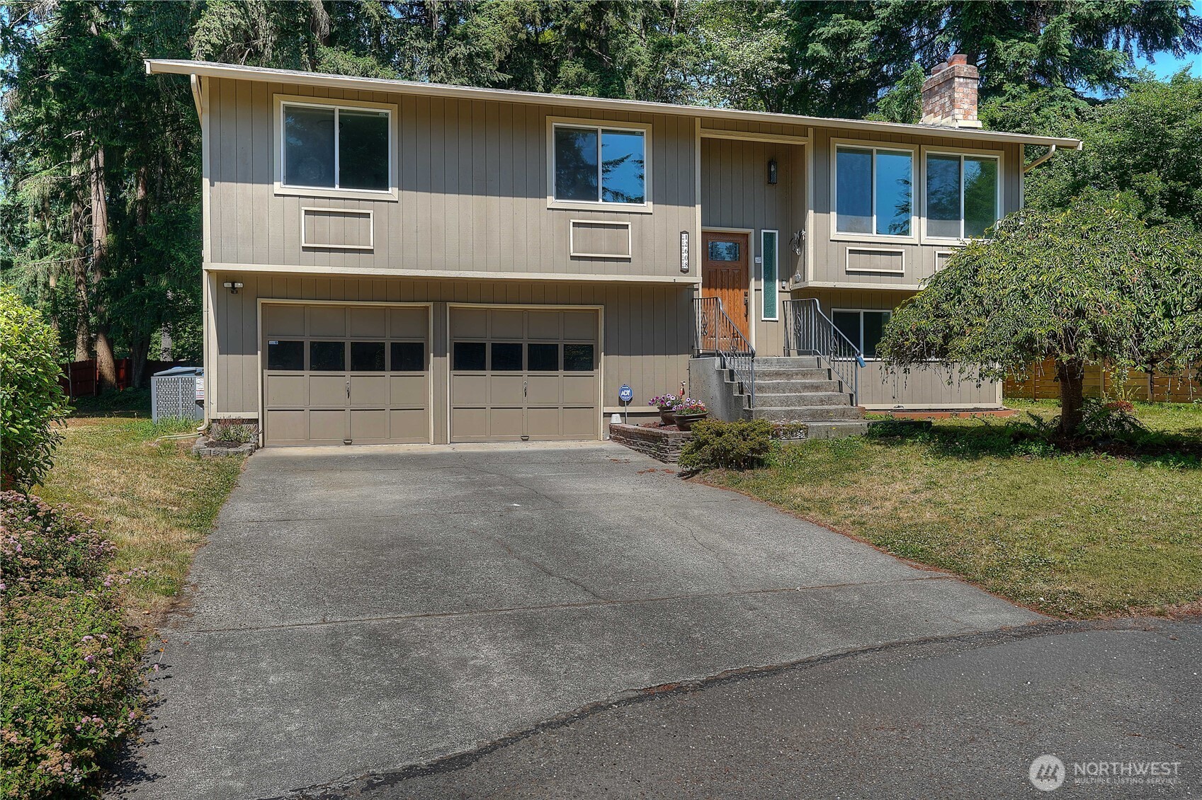 12608 215th Avenue Ct Property Photo 1