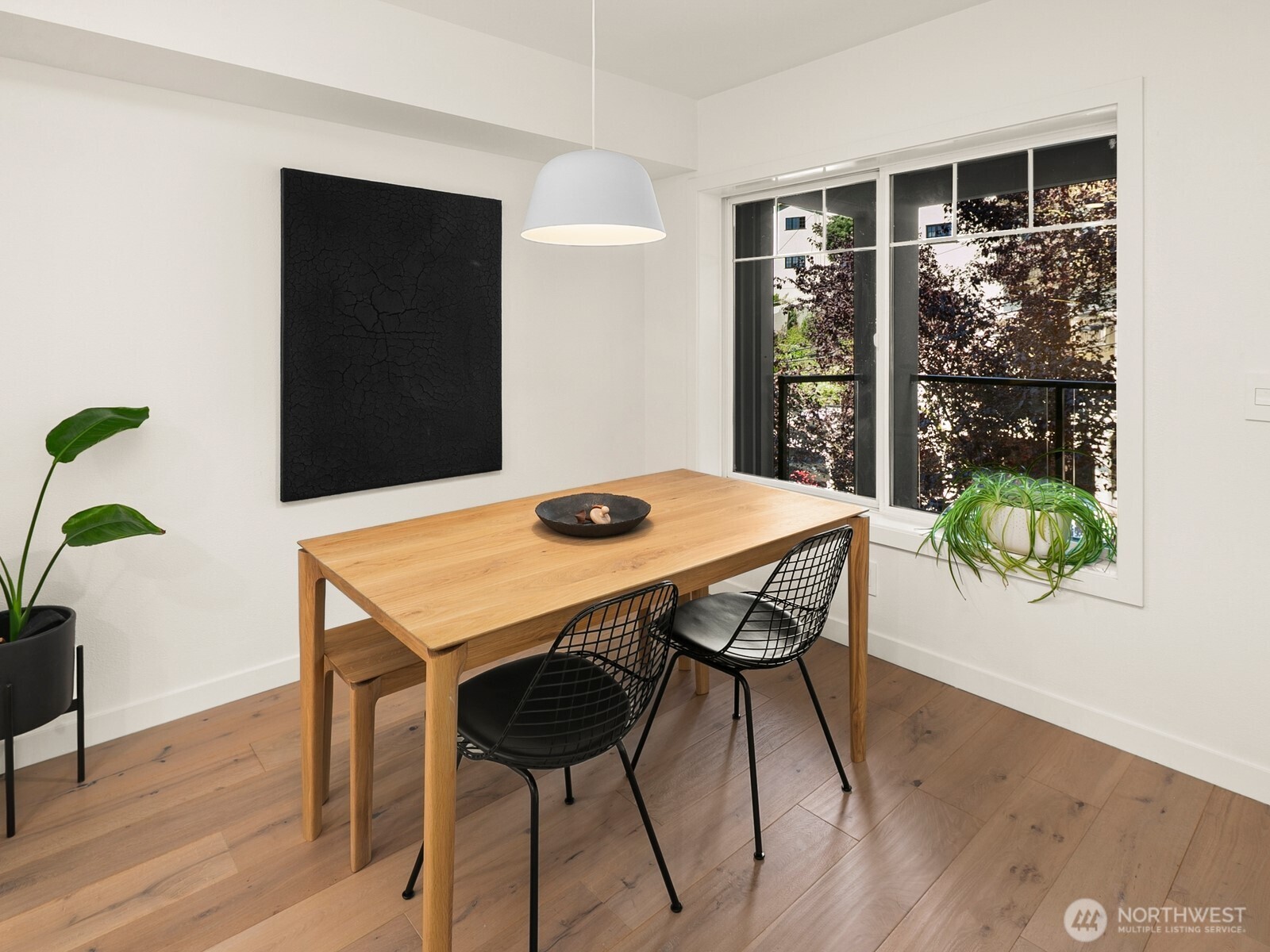 1029 Belmont Avenue 305 Property Photo 11