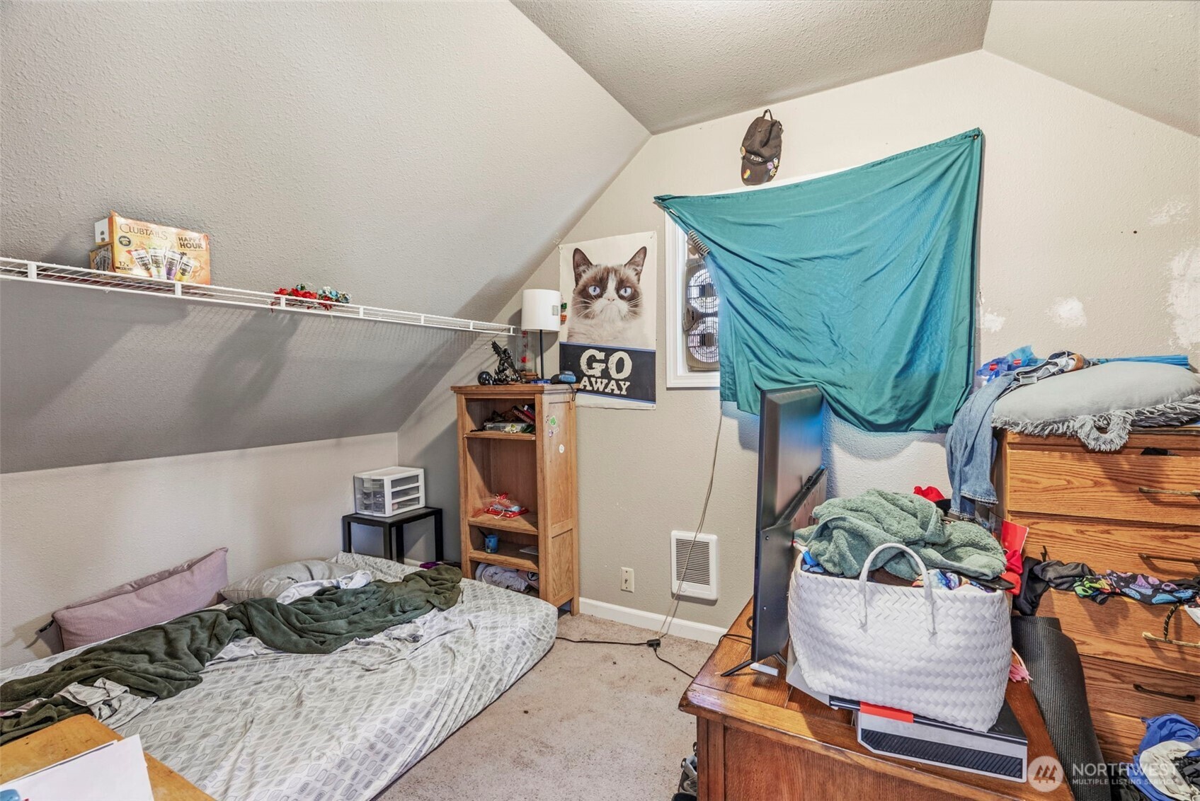 2411 Burcham Street Property Photo 23