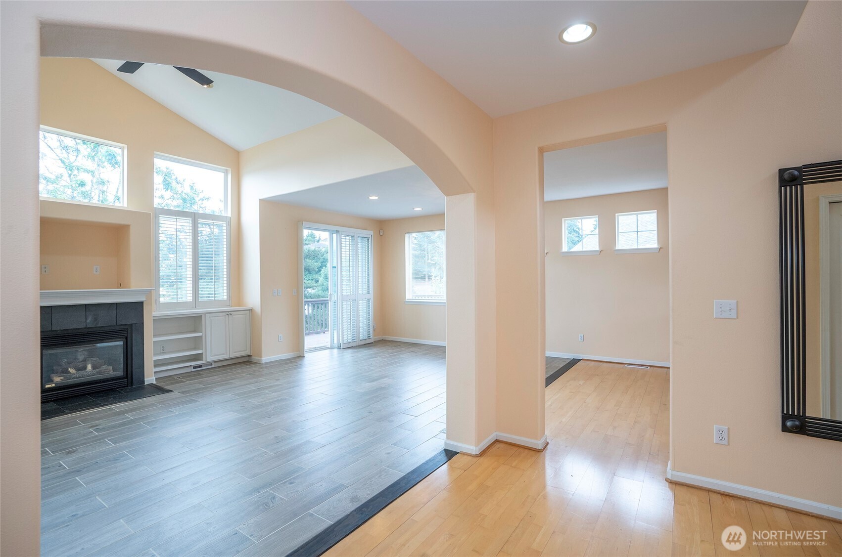 4008 42nd Street Property Photo 5