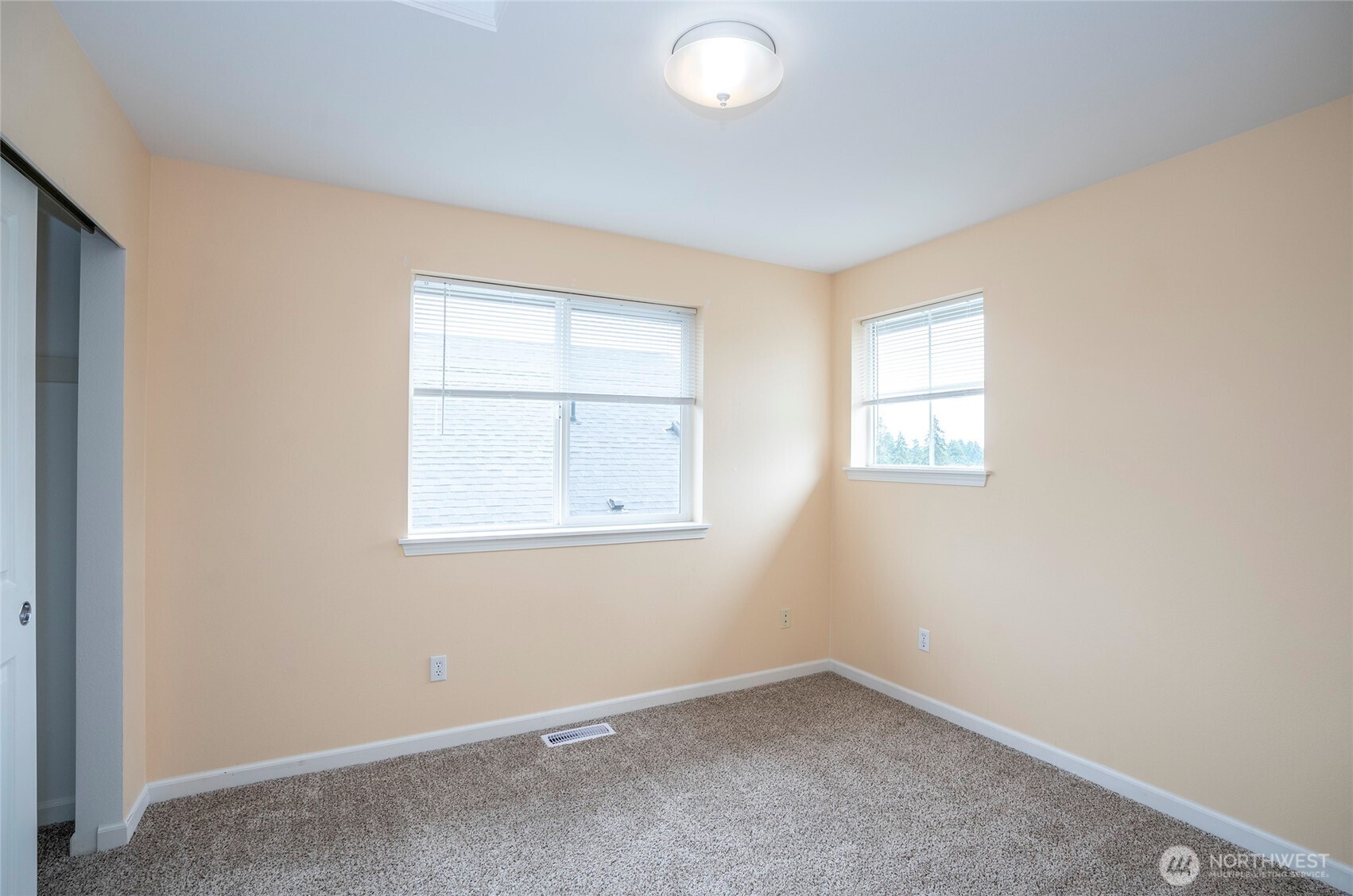 4008 42nd Street Property Photo 21