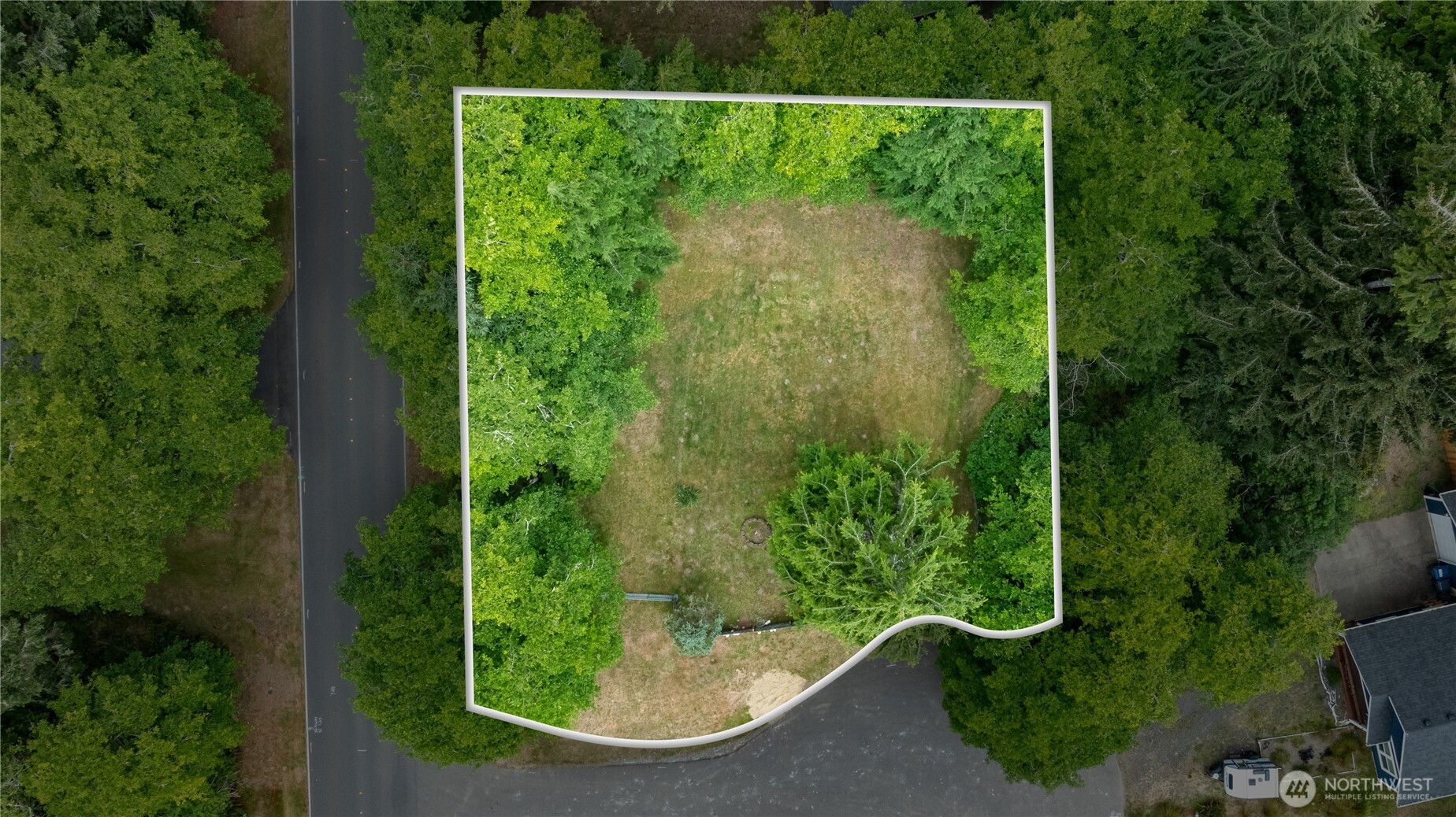 127 Glover Court Property Photo 12