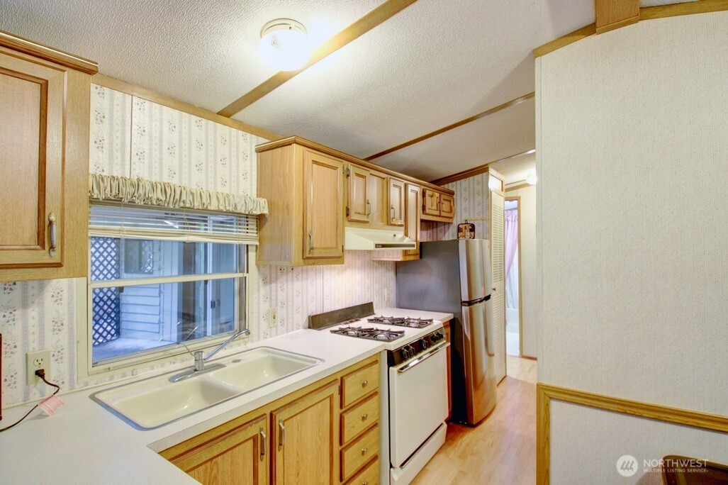 232 Schinn Canyon Drive Property Photo 11