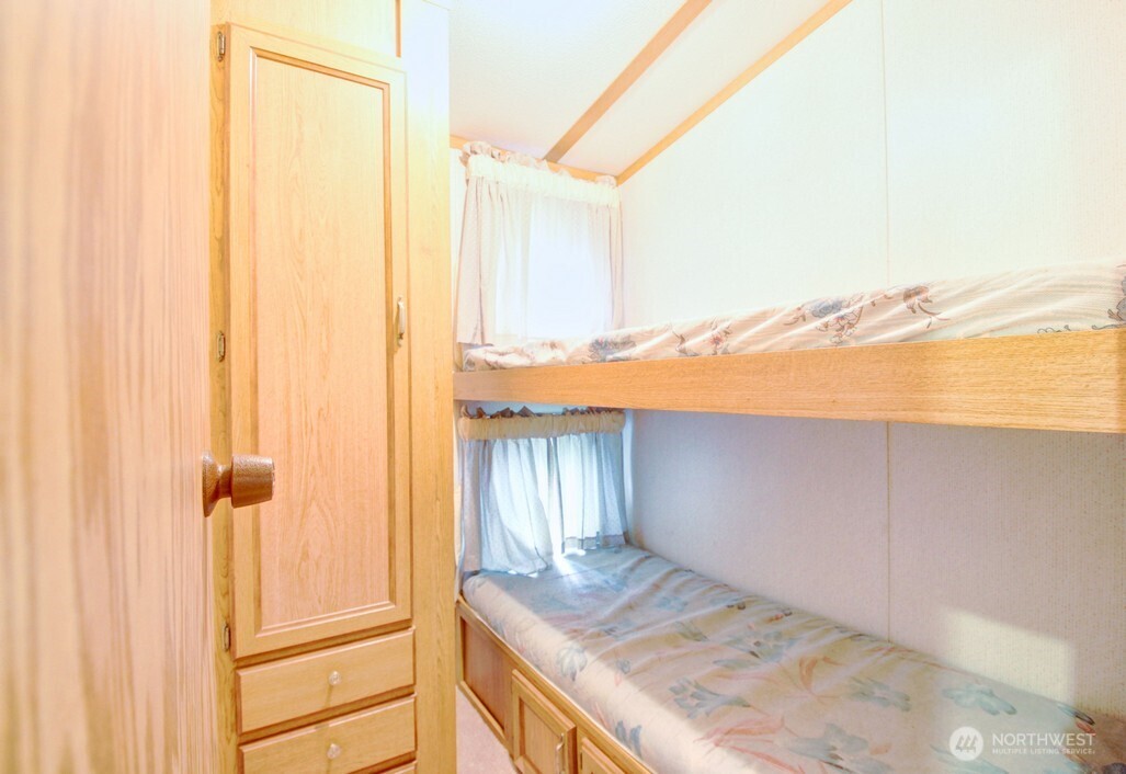 232 Schinn Canyon Drive Property Photo 12