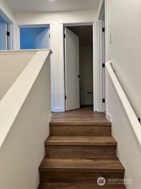 2424 99th Avenue Property Photo 6