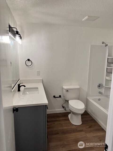 2424 99th Avenue Property Photo 8