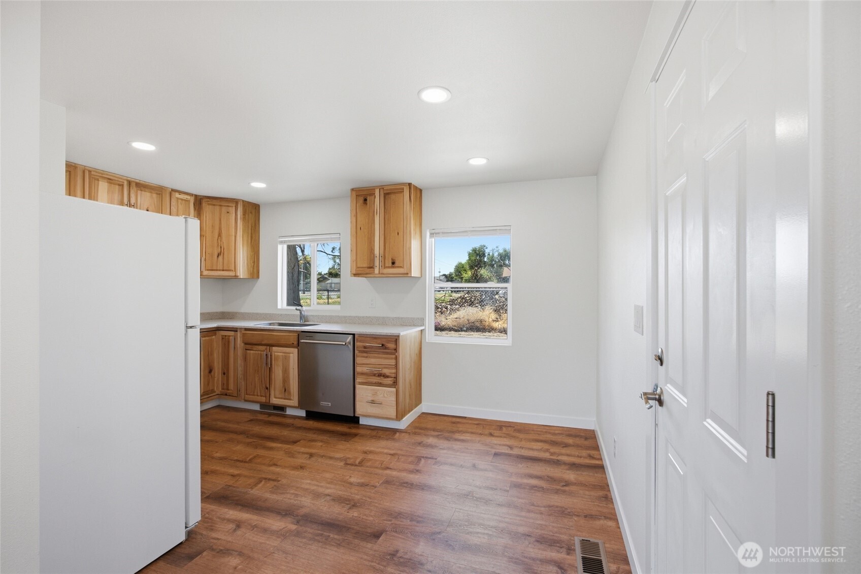 329 S Gibby Road Property Photo 14