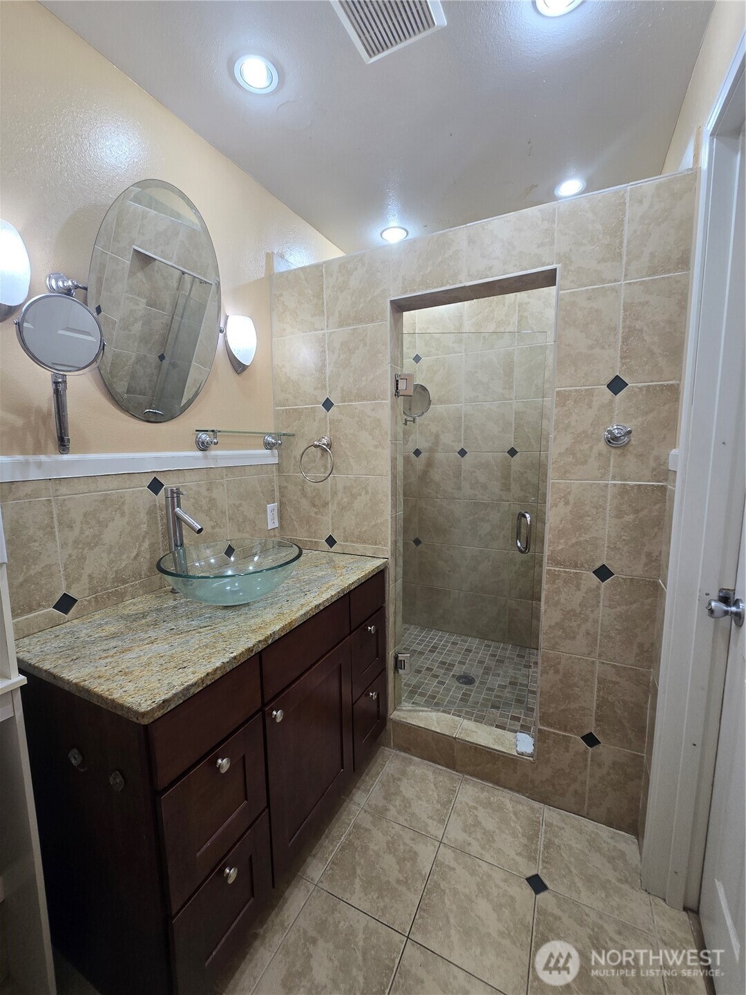 6608 79th Drive Property Photo 21