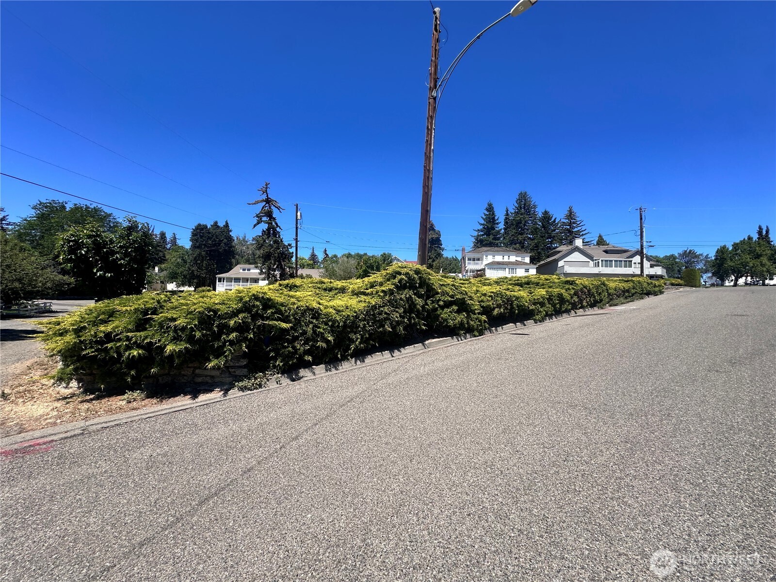 409 N Alder Street Property Photo 12