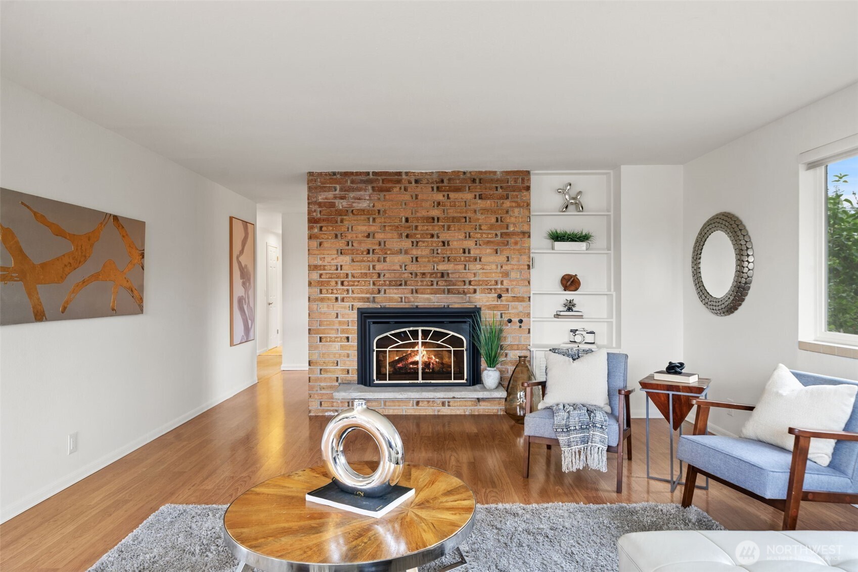 1011 Carol Way Property Photo 7