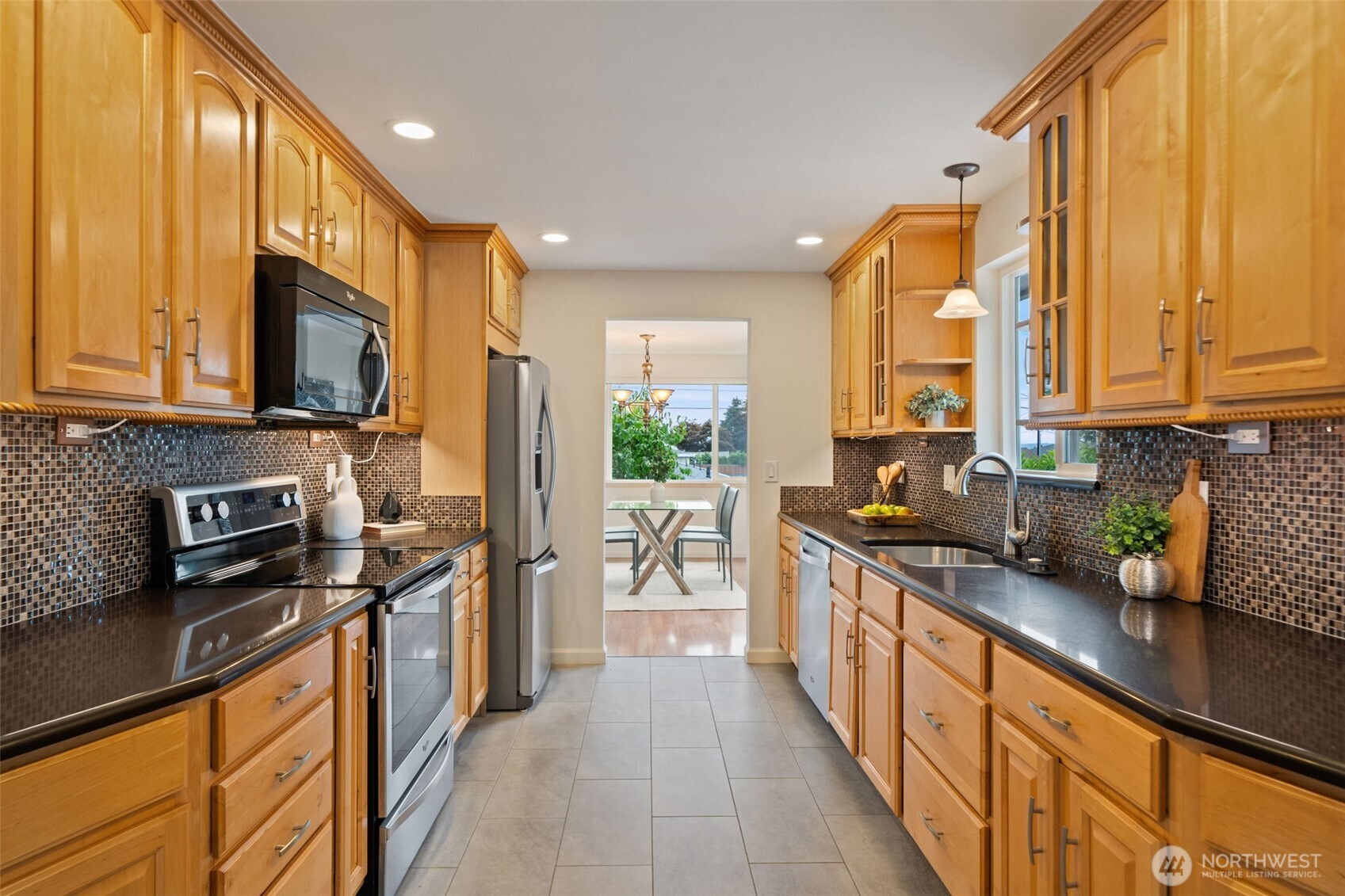 1011 Carol Way Property Photo 16