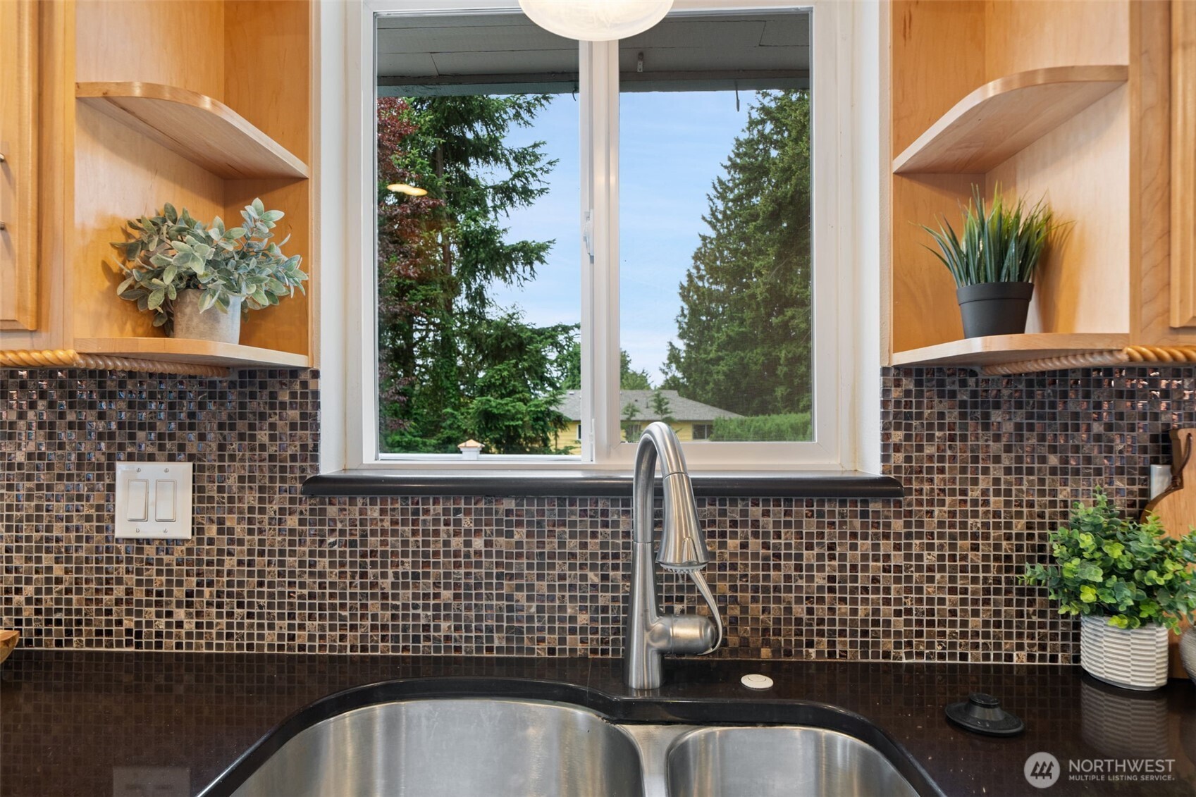 1011 Carol Way Property Photo 17