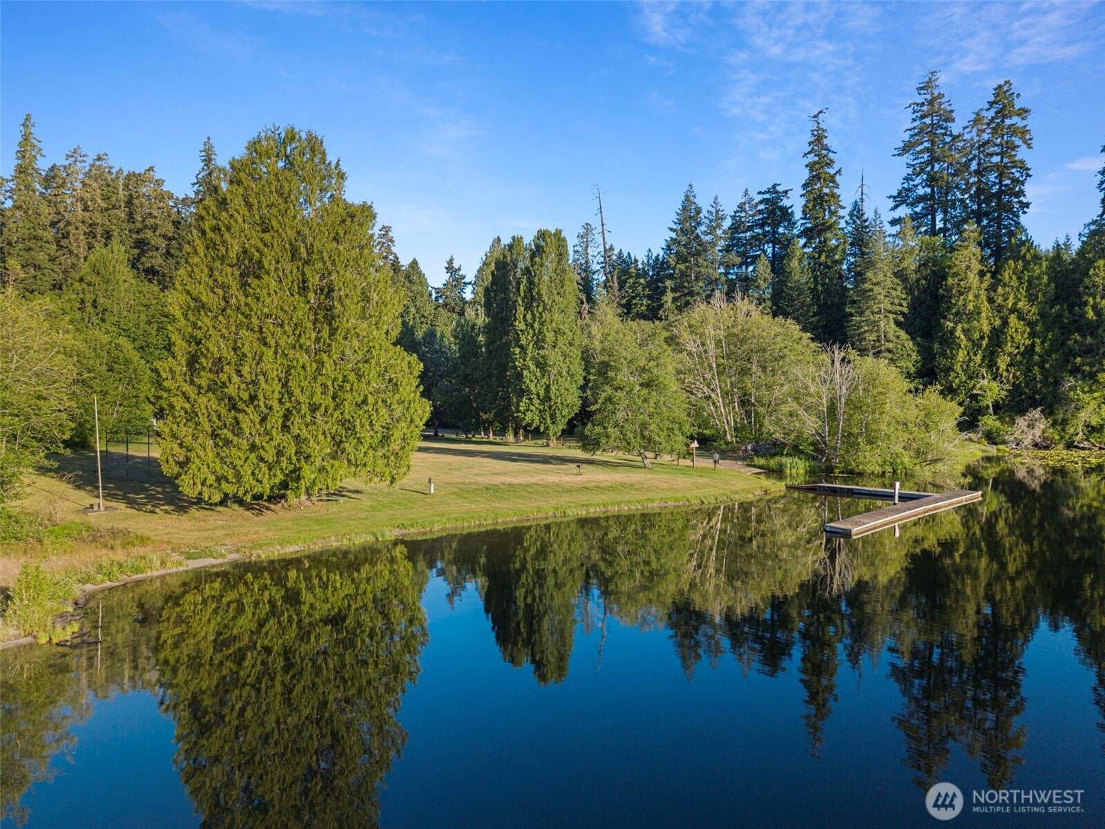 1052 E Mason Lake Drive Property Photo 12