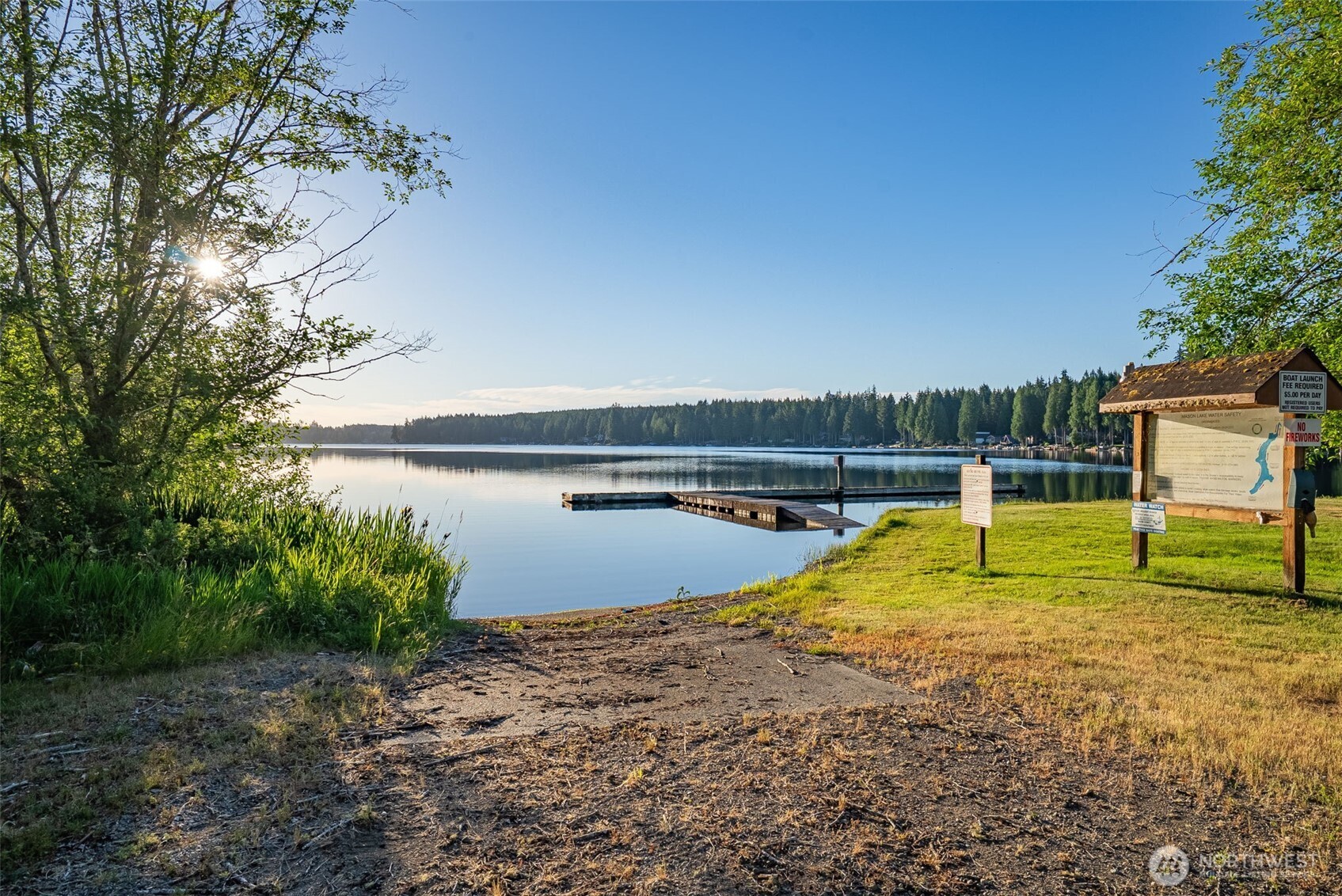 1052 E Mason Lake Drive Property Photo 14