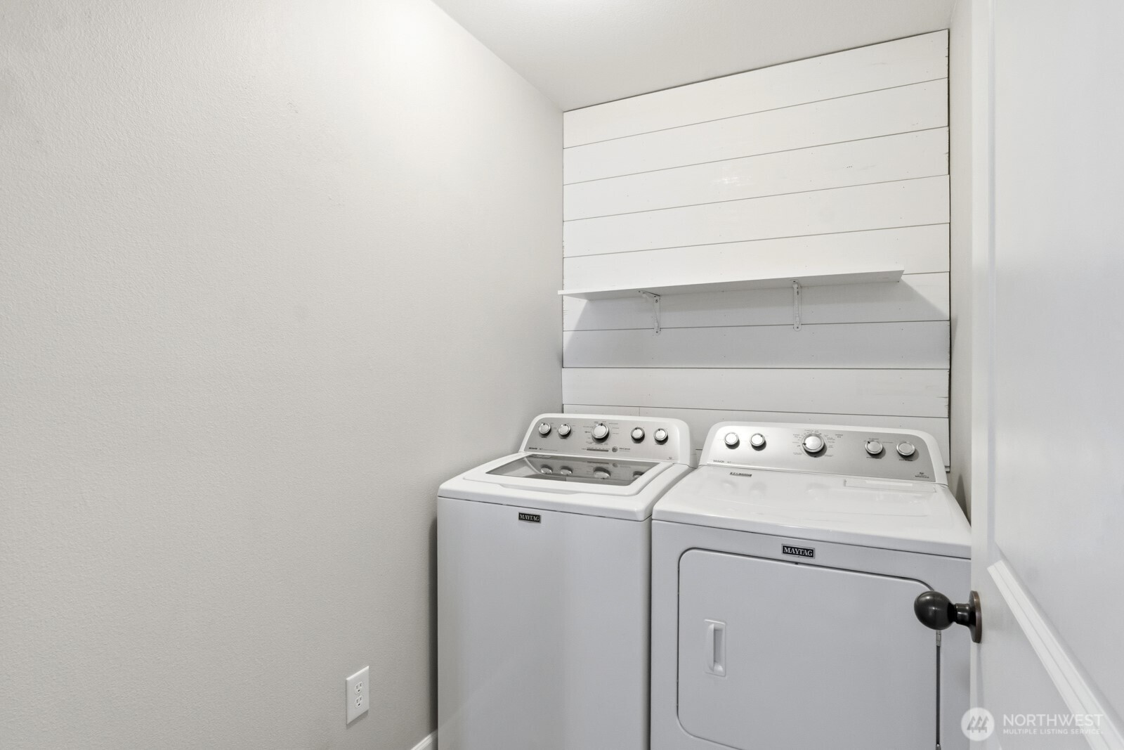 6974 Bailey Street Property Photo 25