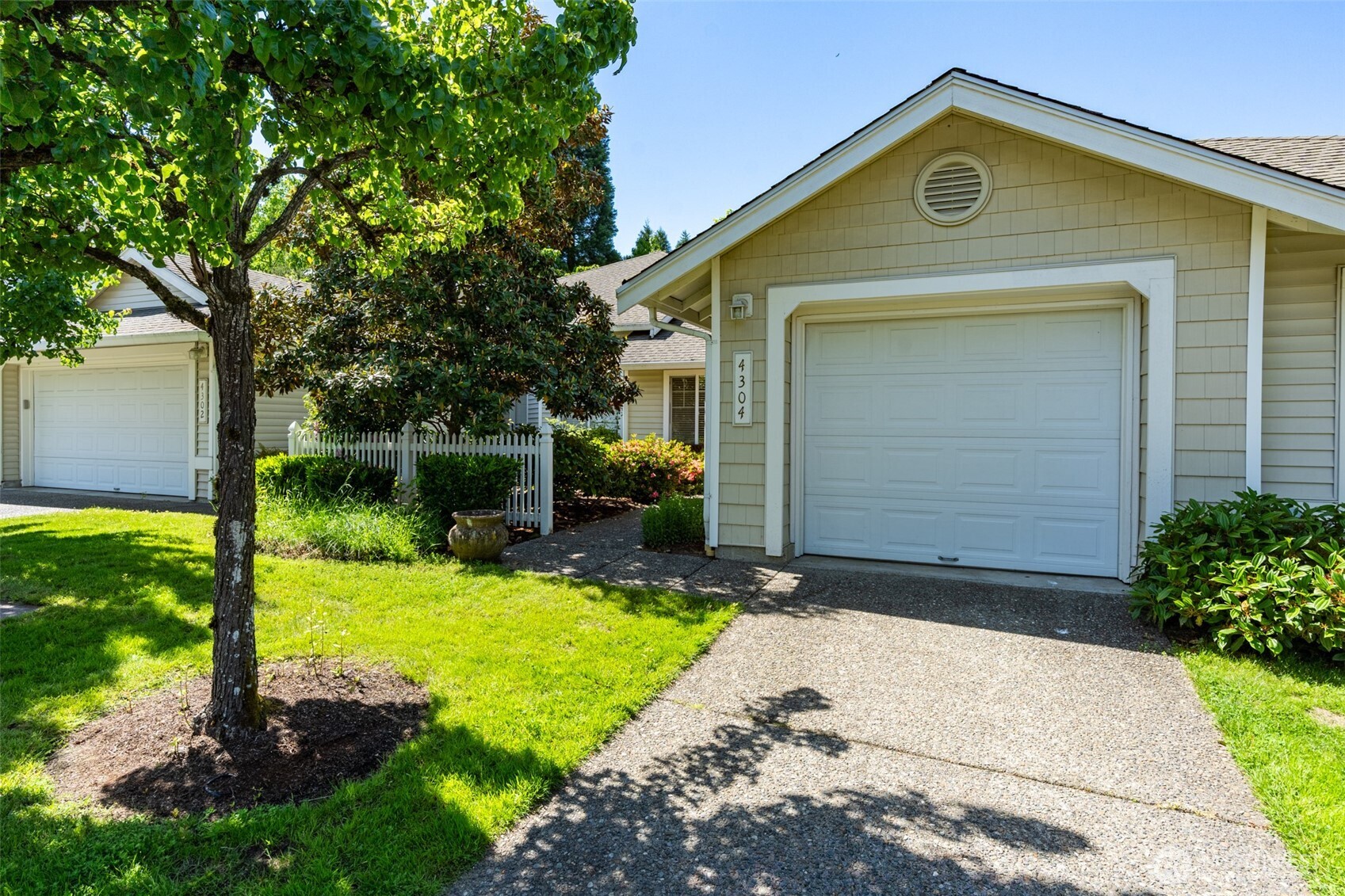 4304 S 220th Place Property Photo 1