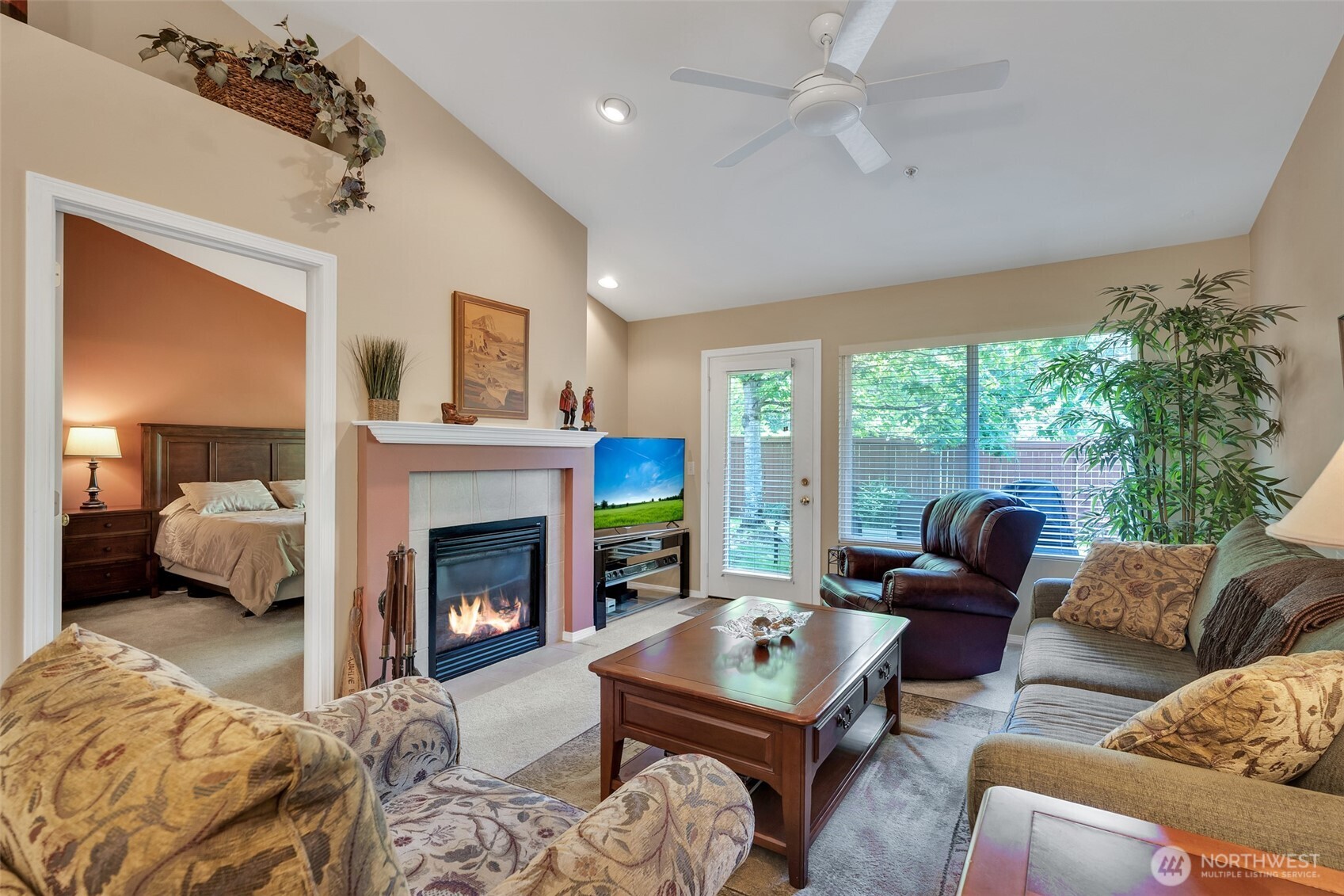 4304 S 220th Place Property Photo 11