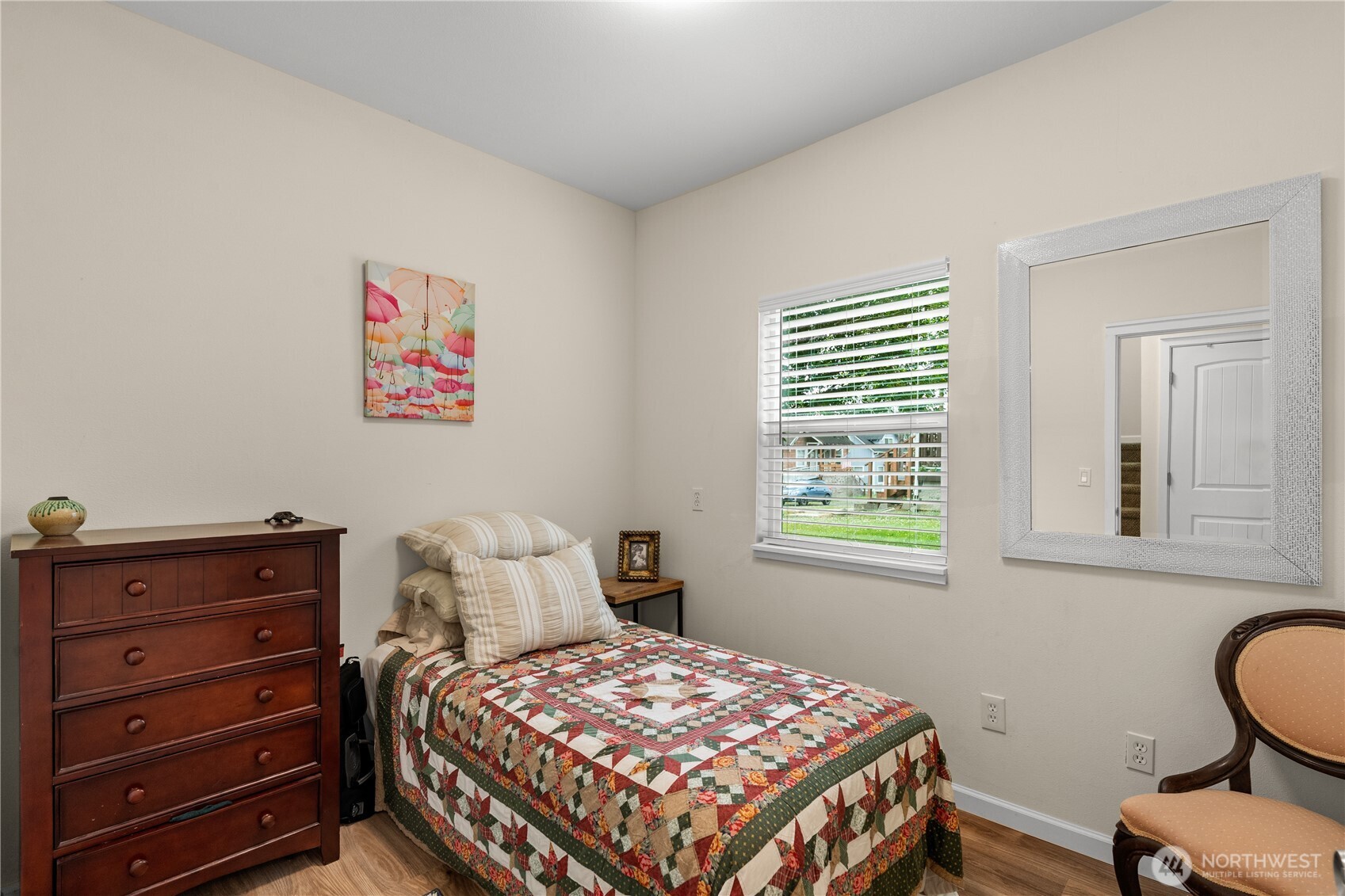 618 Randall Street Property Photo 9