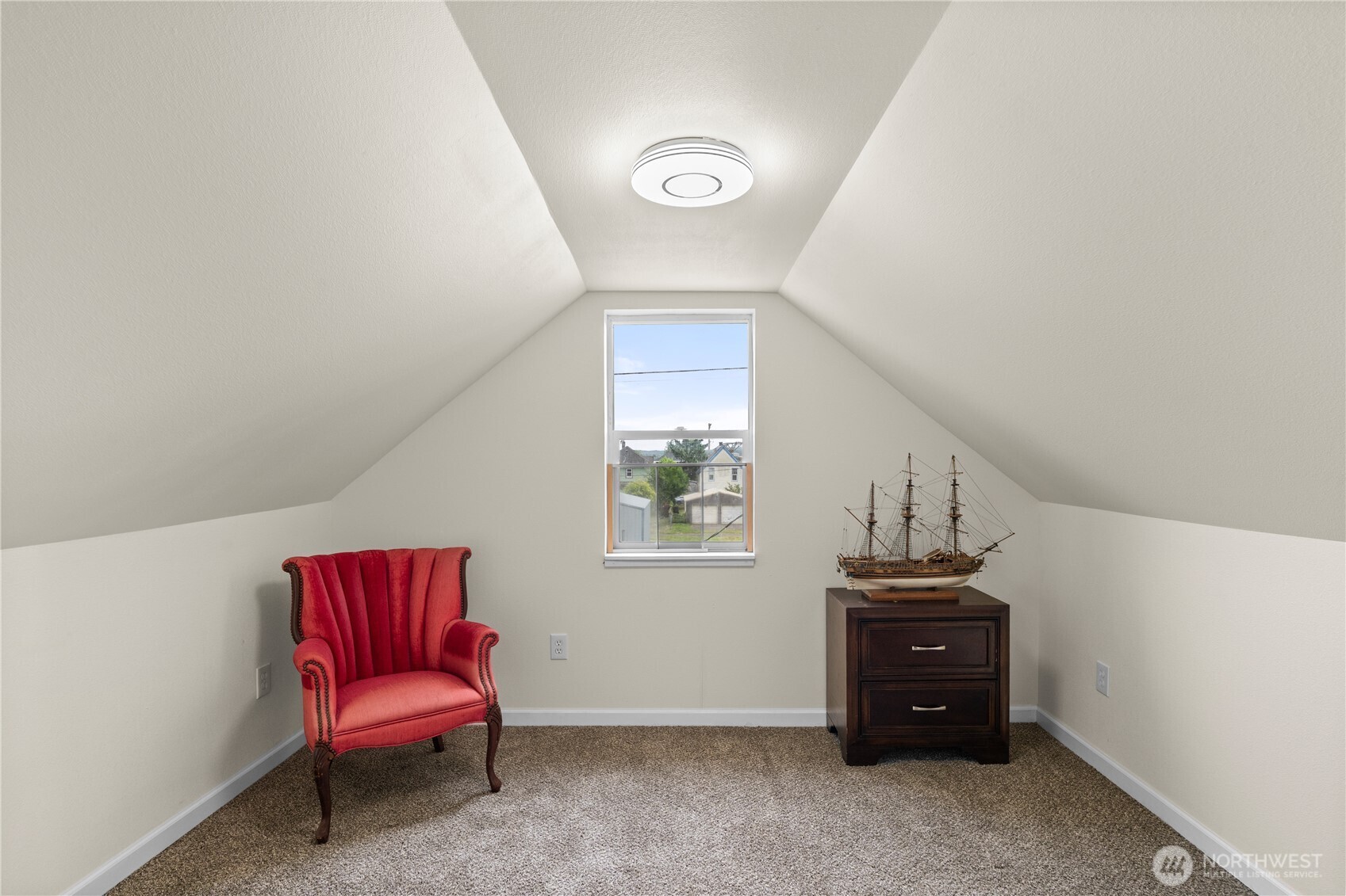 618 Randall Street Property Photo 20