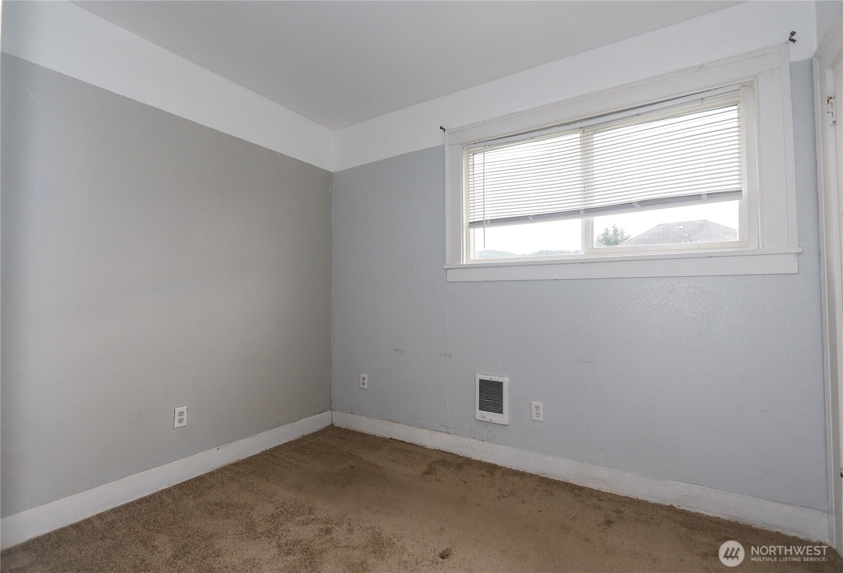 1111 Chenault Avenue Property Photo 8