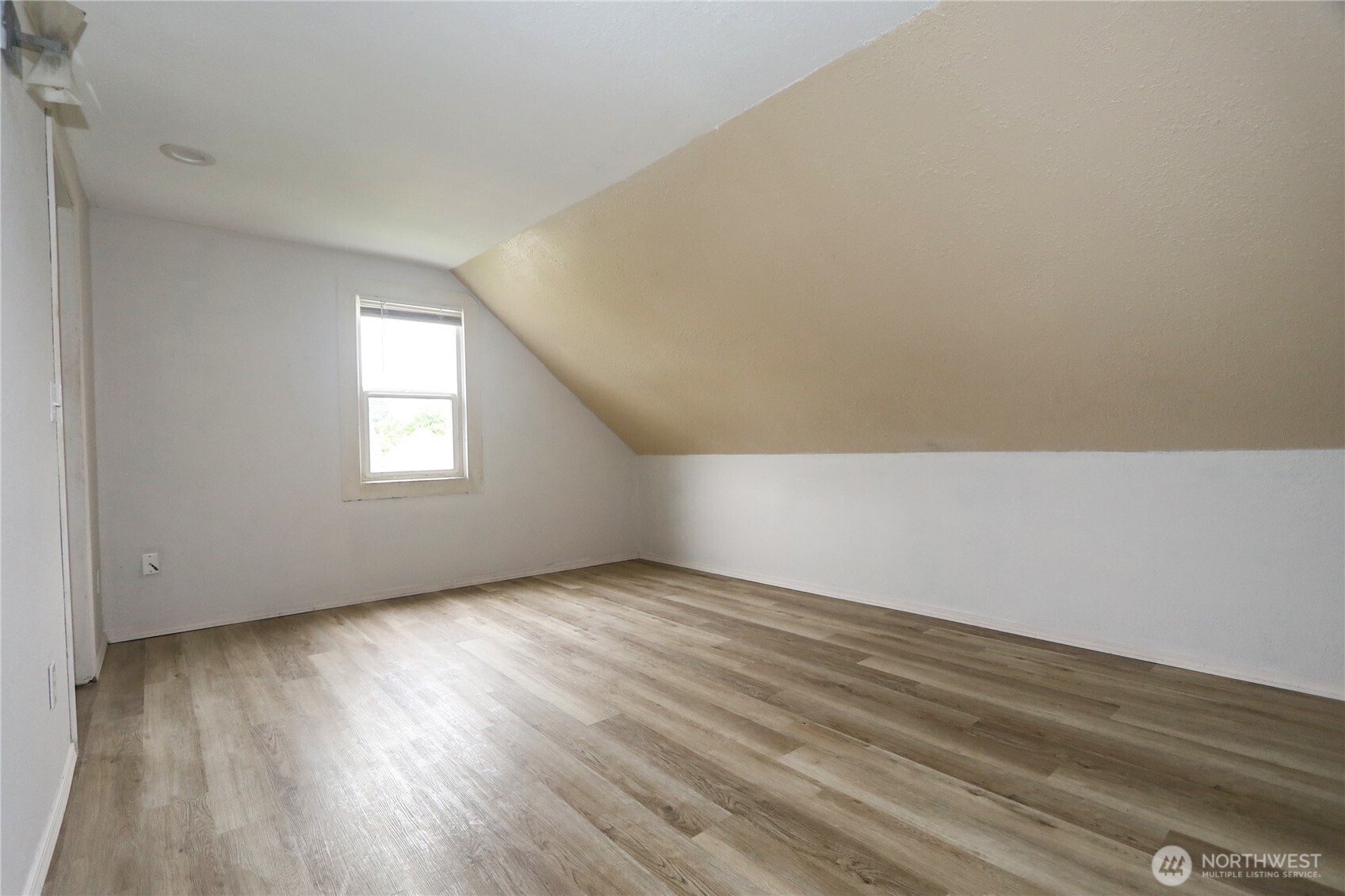 1111 Chenault Avenue Property Photo 14