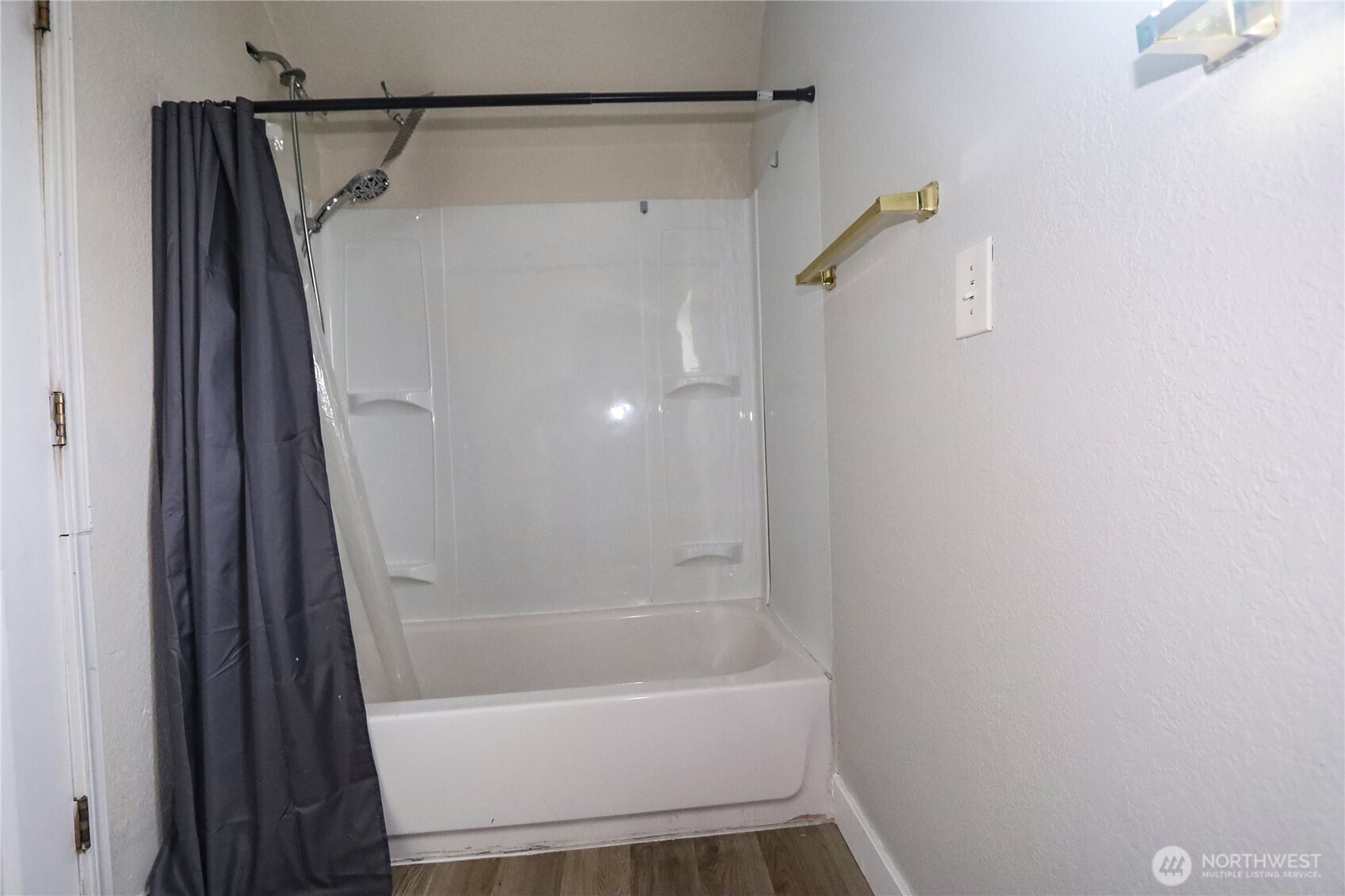 1111 Chenault Avenue Property Photo 19