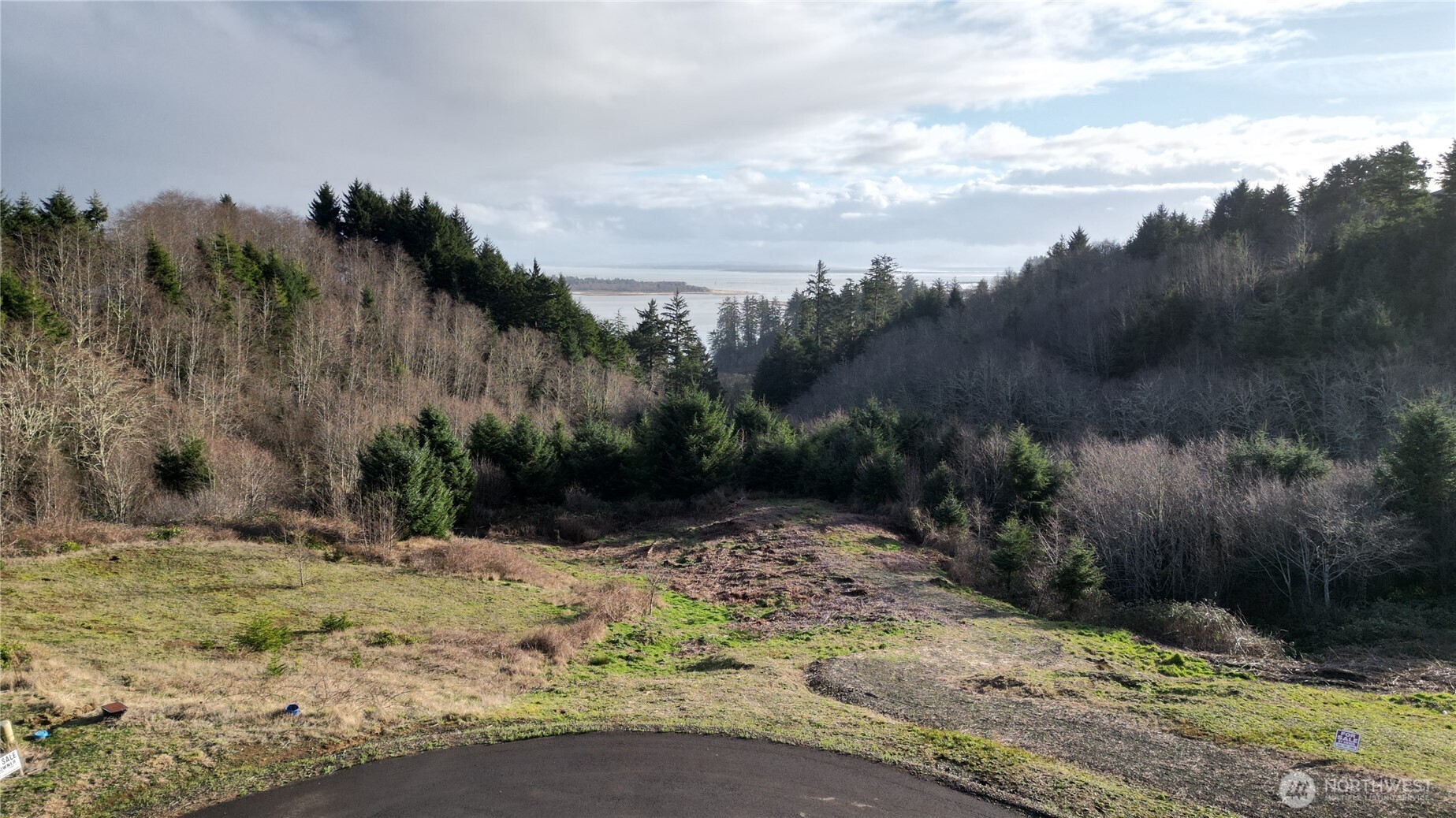 31 Xx Discovery Court Property Photo 9