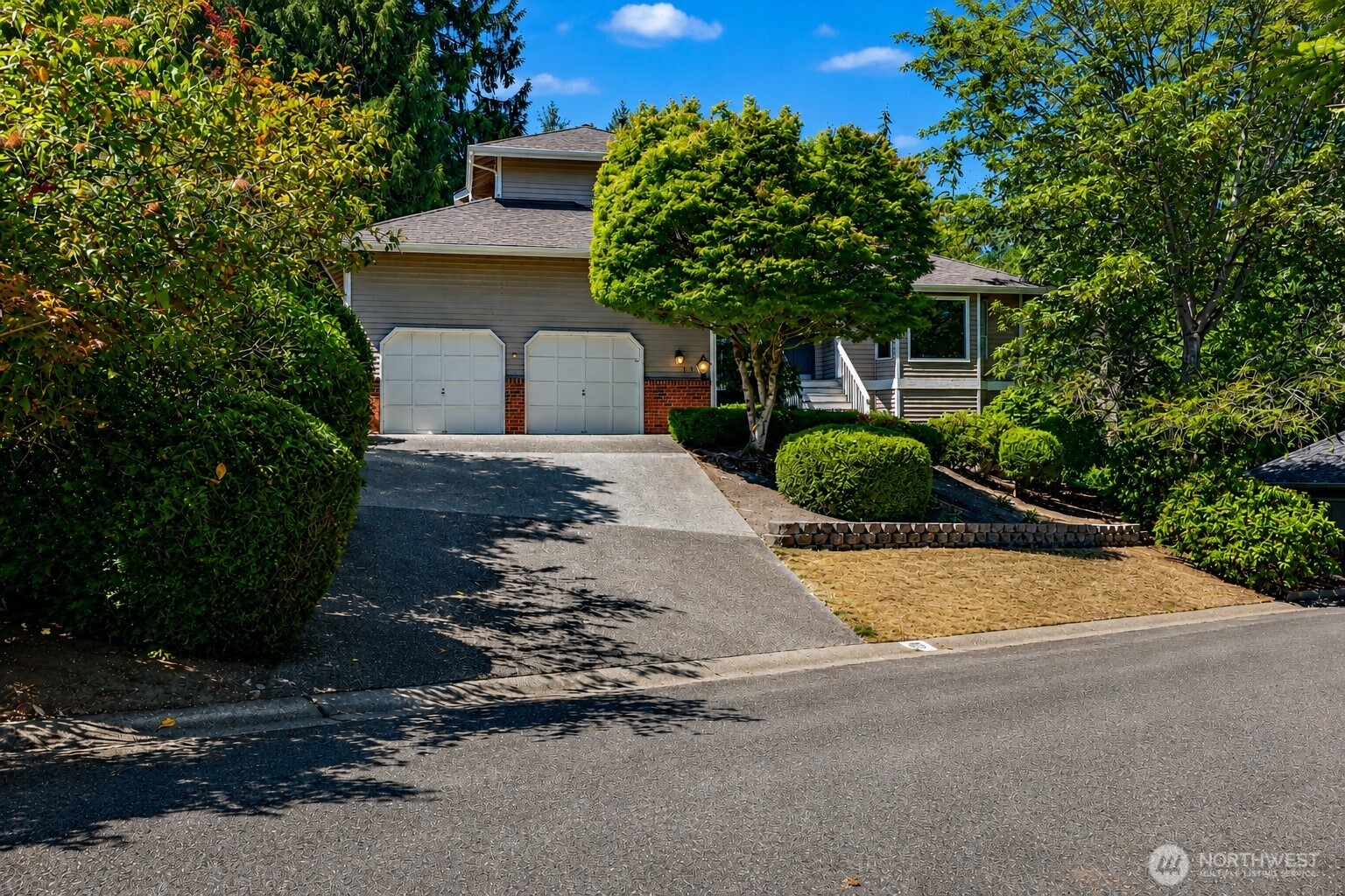 1819 221st Place Property Photo 3