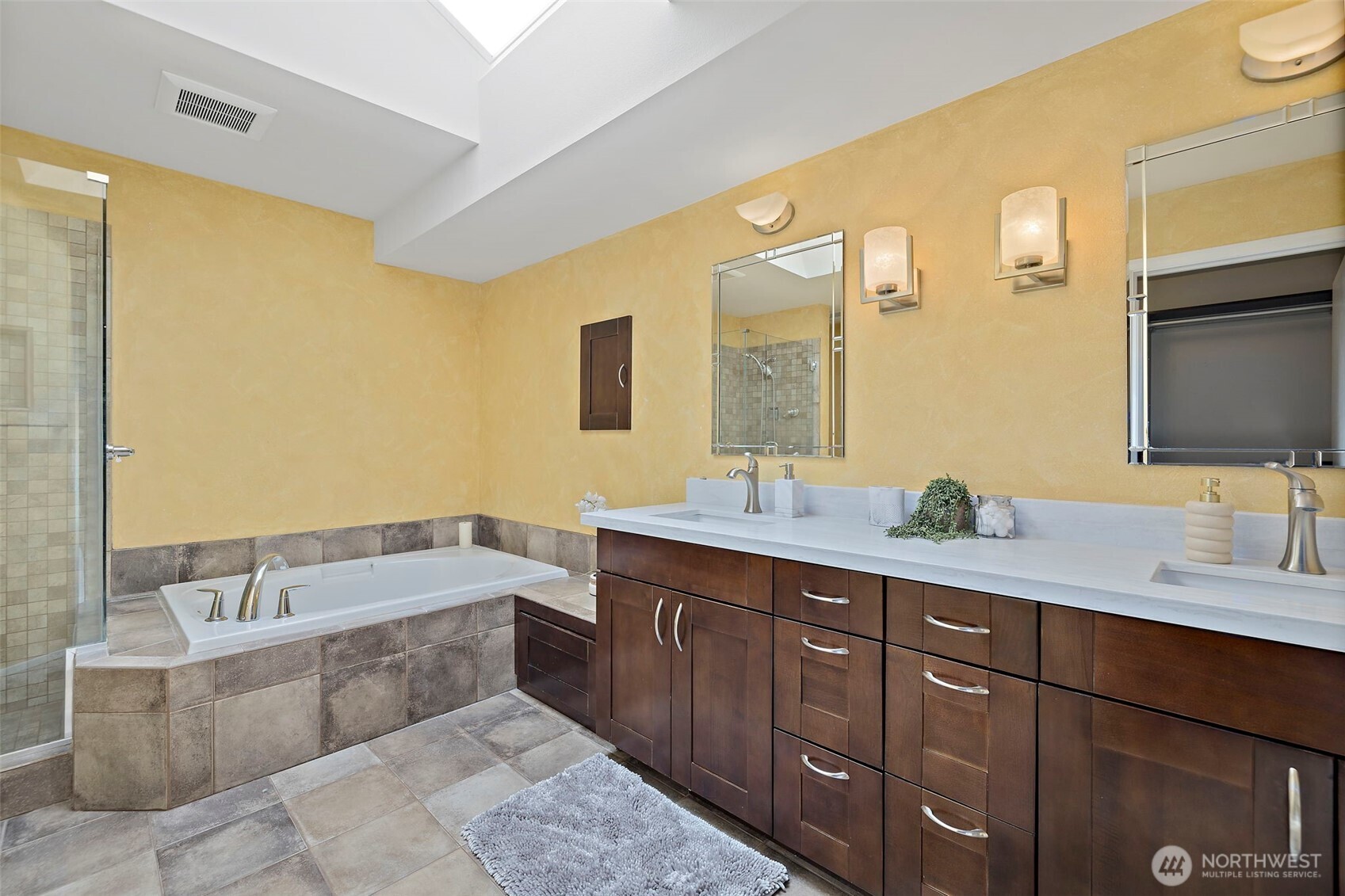 1819 221st Place Property Photo 27
