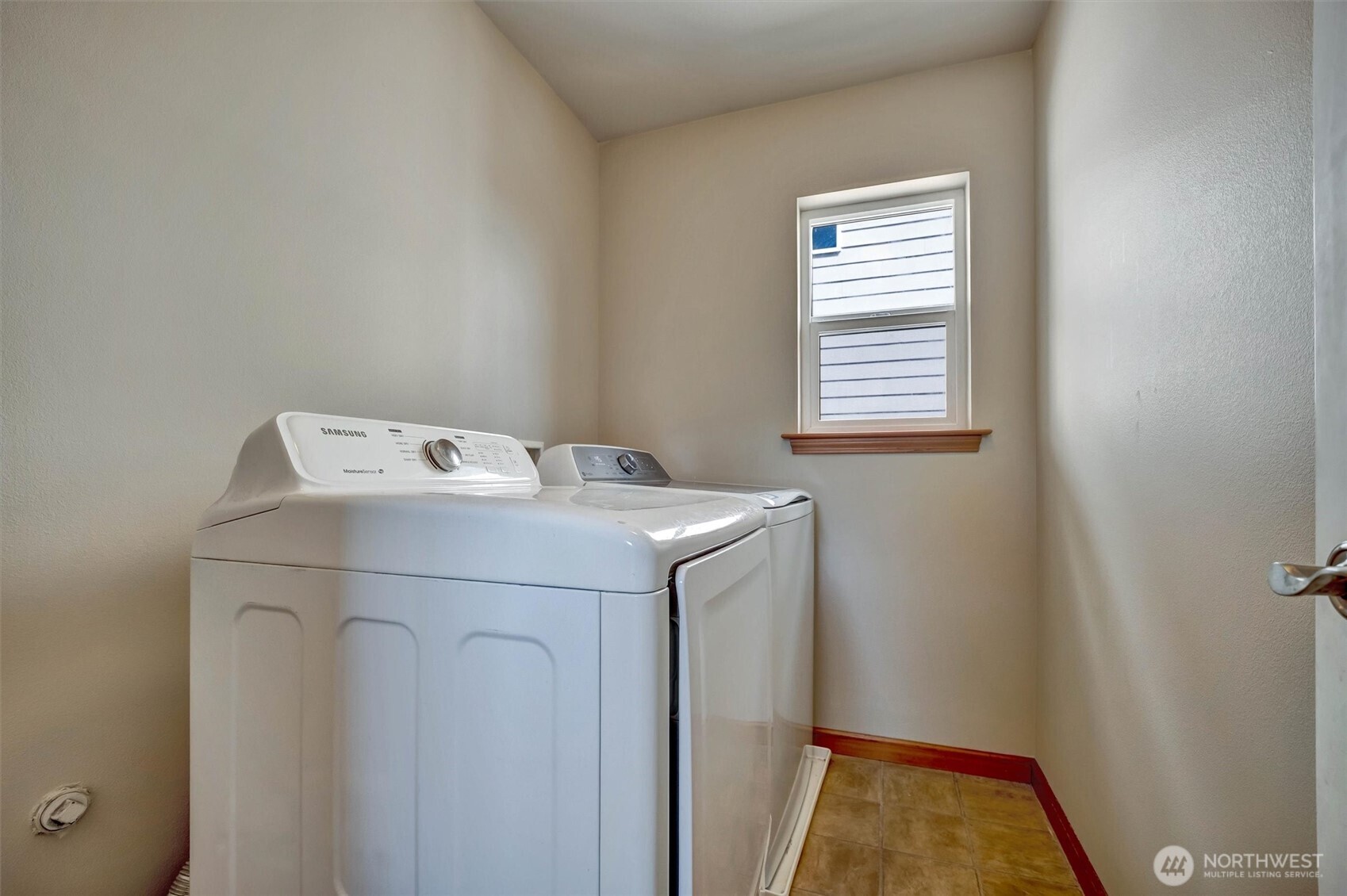2125 131st Place Property Photo 16