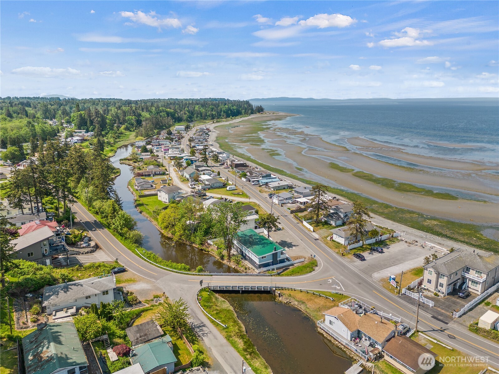 7456 Birch Bay Drive Property Photo 3
