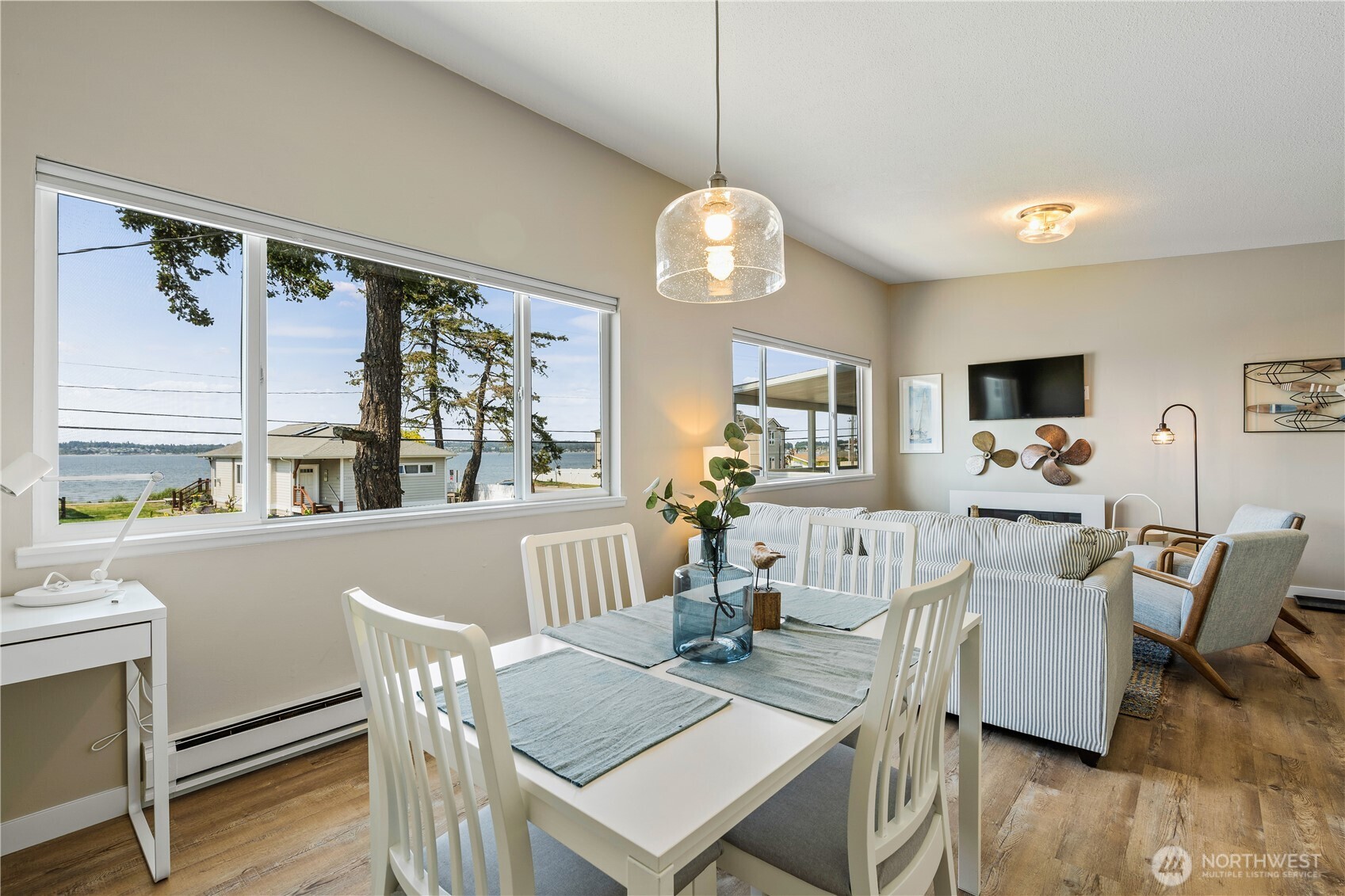 7456 Birch Bay Drive Property Photo 14