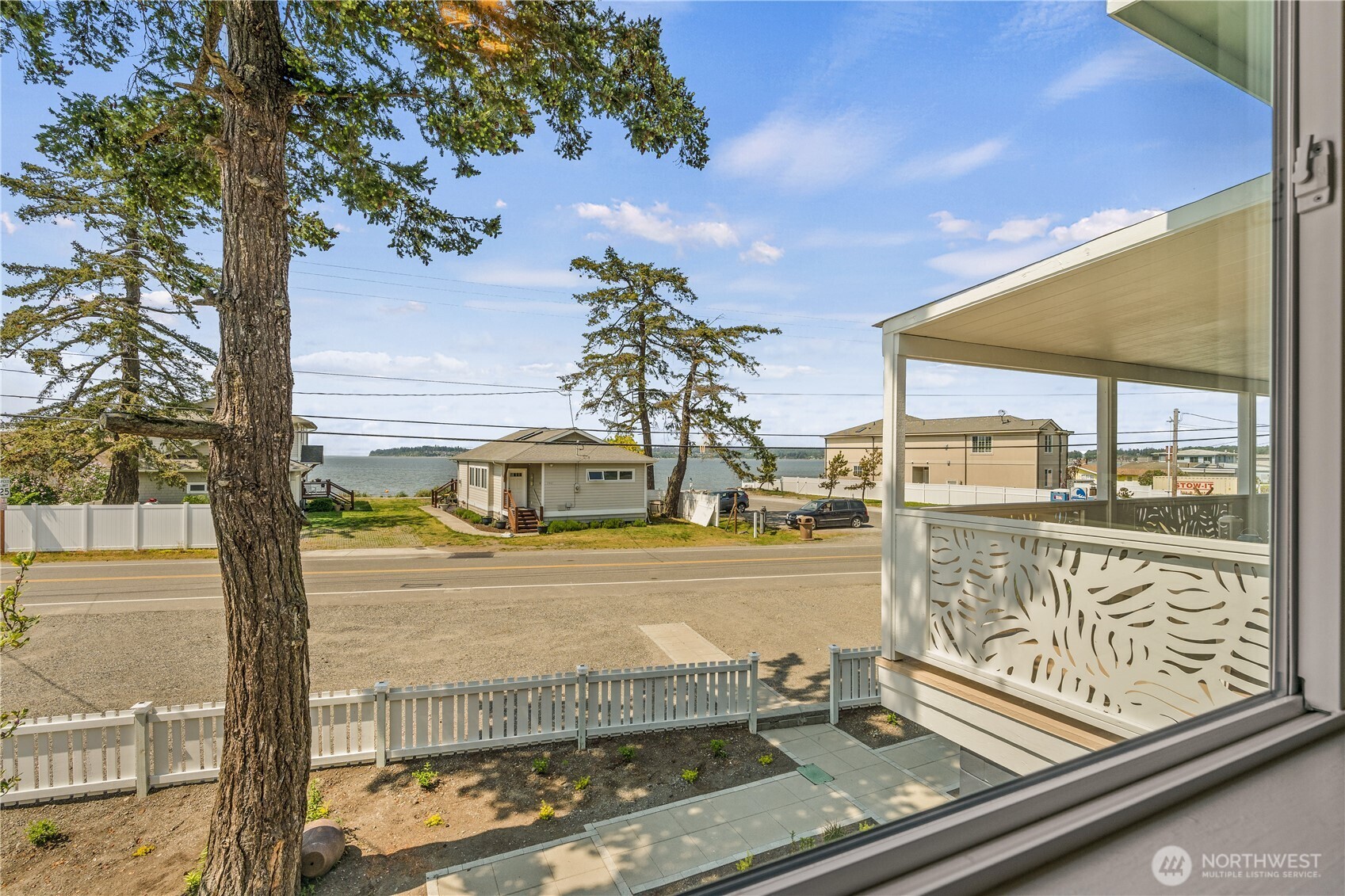7456 Birch Bay Drive Property Photo 15