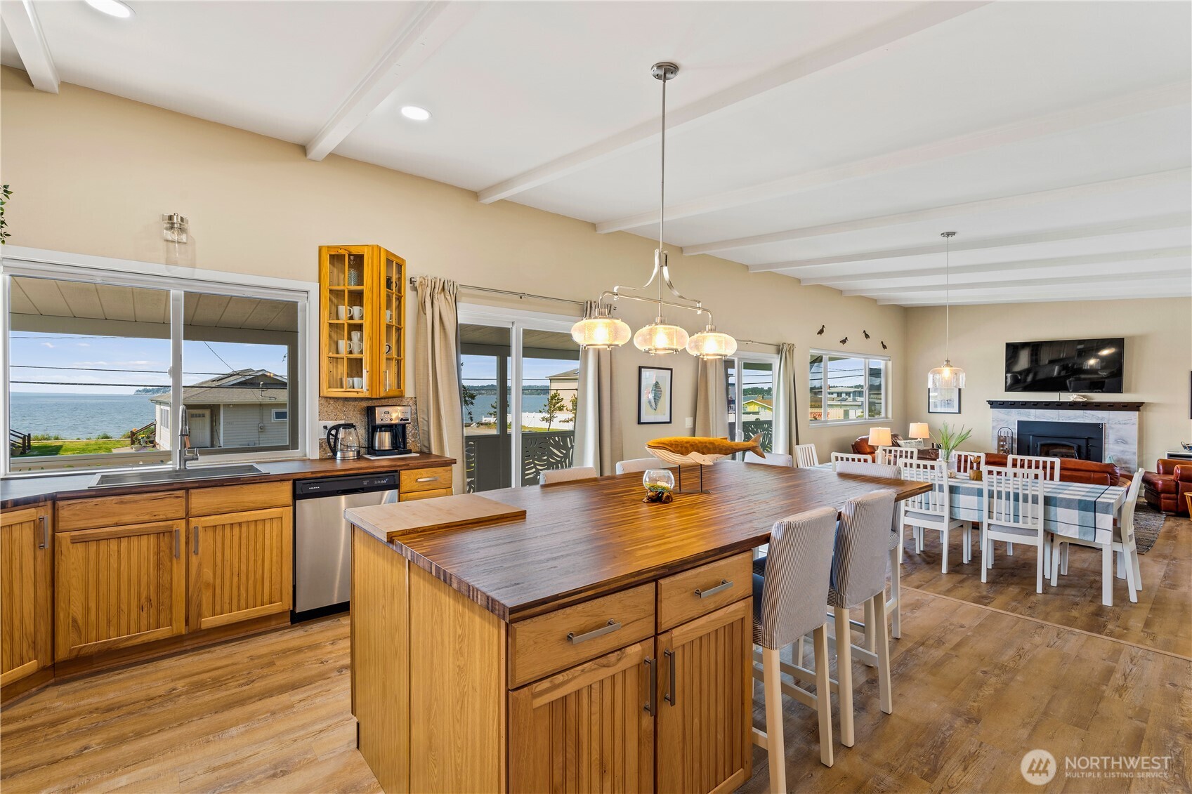 7456 Birch Bay Drive Property Photo 18