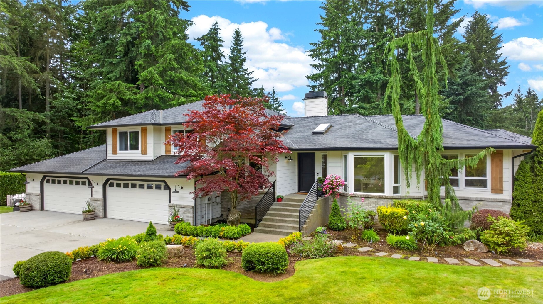 16700 61st Avenue Property Photo 1