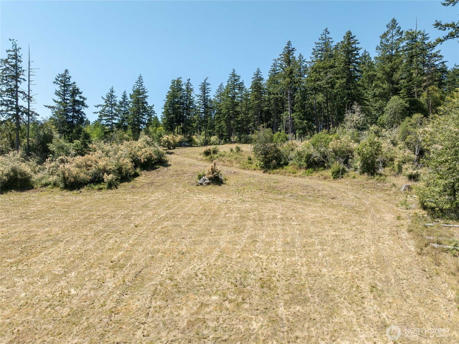 207 Suntides Lane Property Photo 7