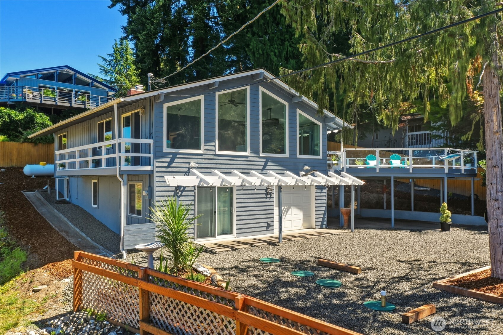 10138 Steamboat Island Road Property Photo 4