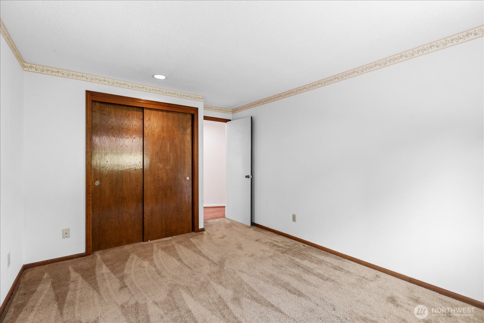 809 Spruce Place Property Photo 20