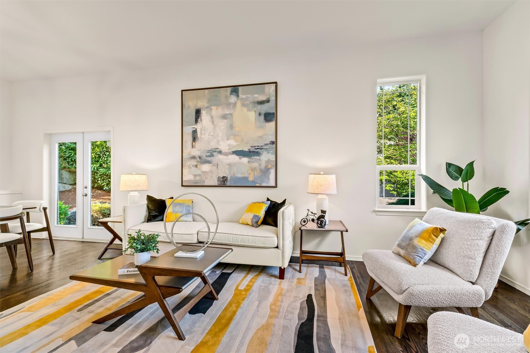 18121 129th Place Property Photo 4