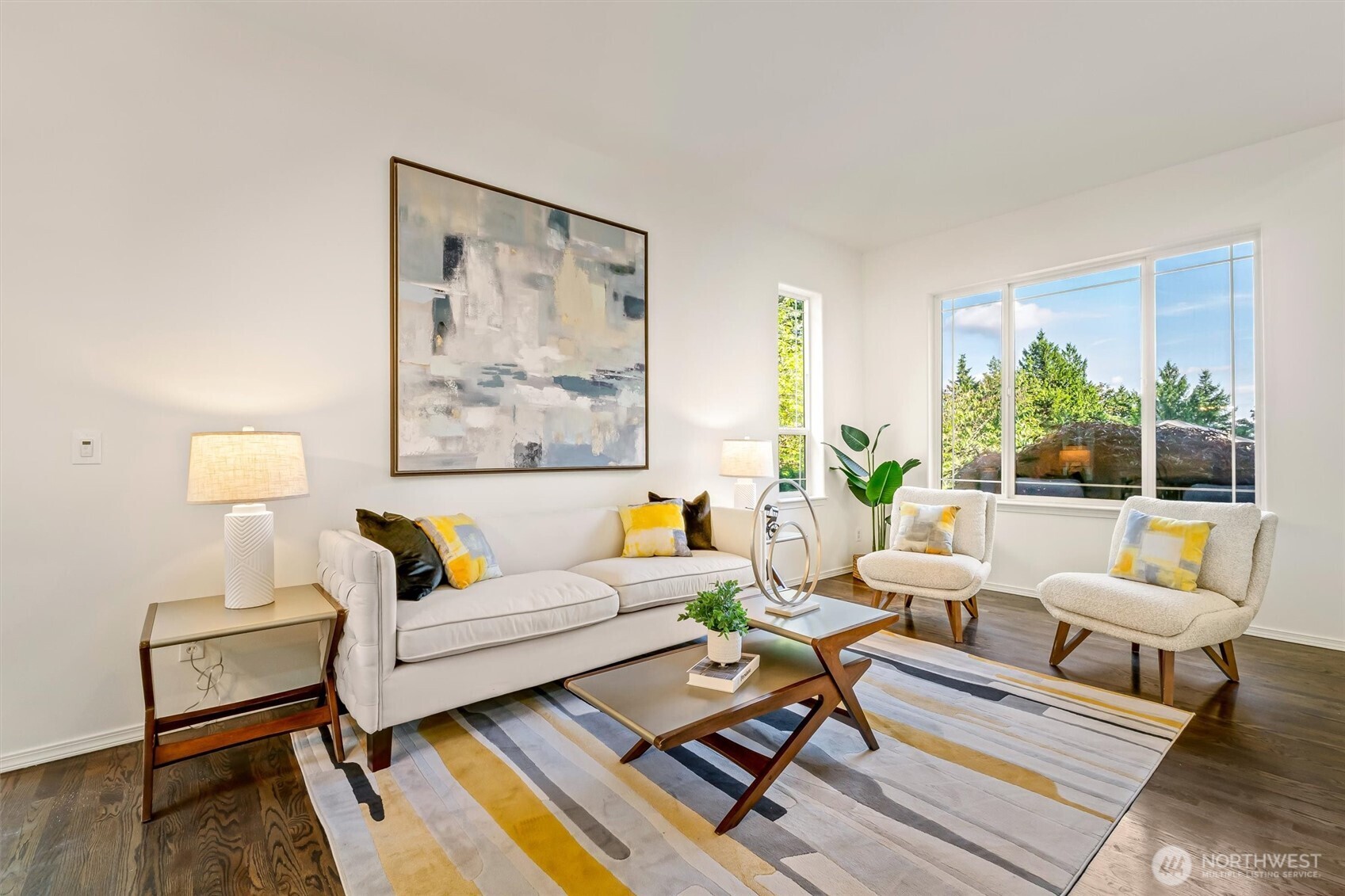 18121 129th Place Property Photo 5