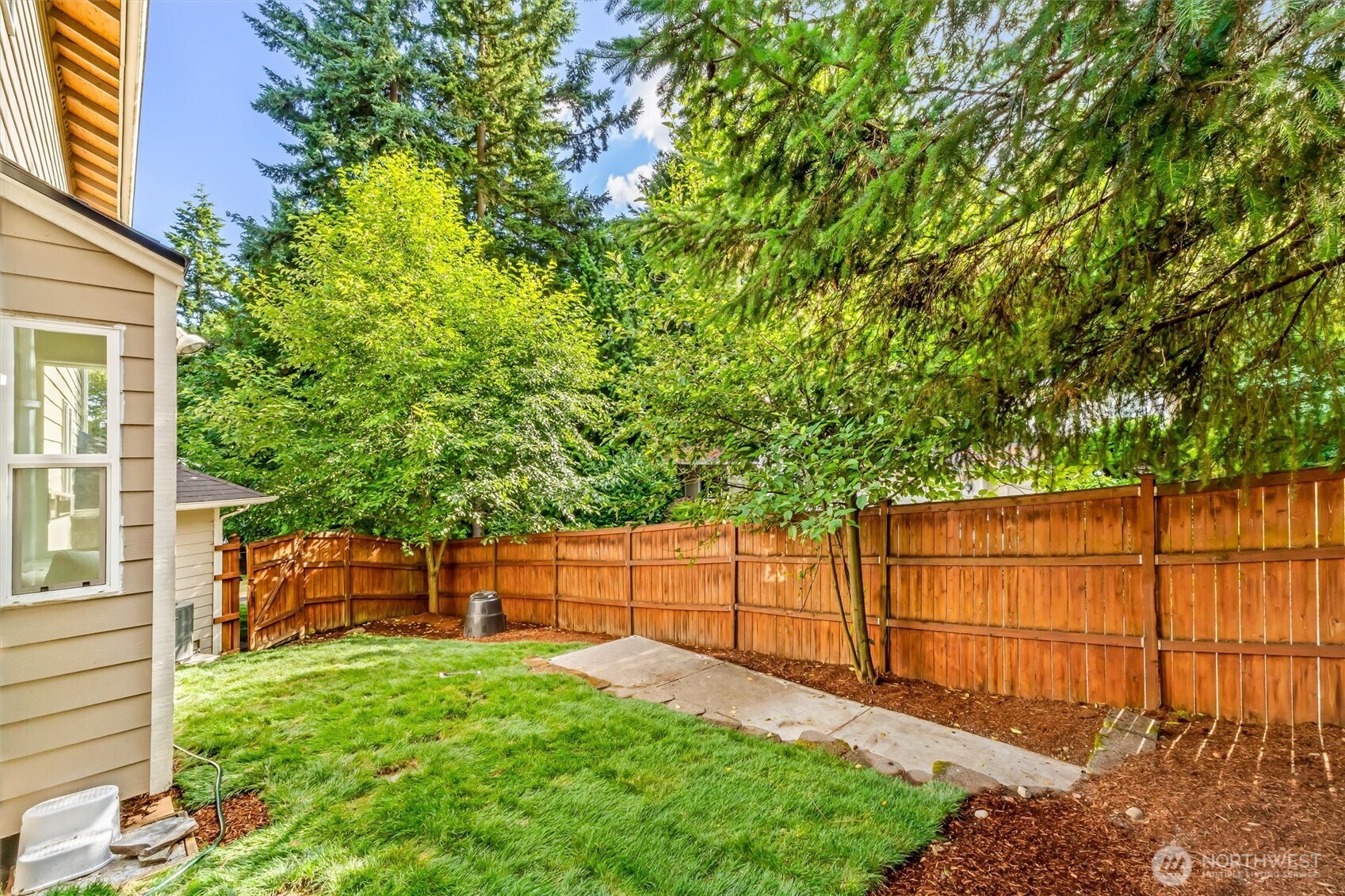 18121 129th Place Property Photo 37