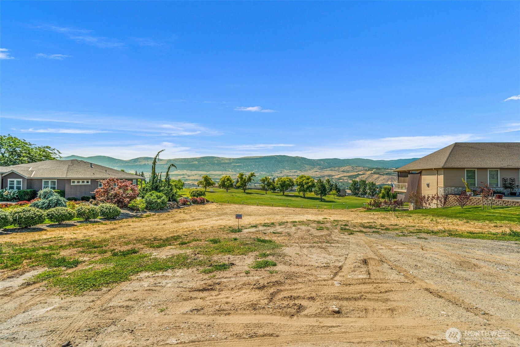 2820 8th Street Property Photo 1