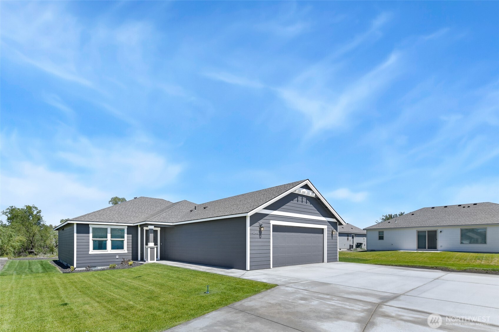 4246 W Sandy Court Property Photo 1