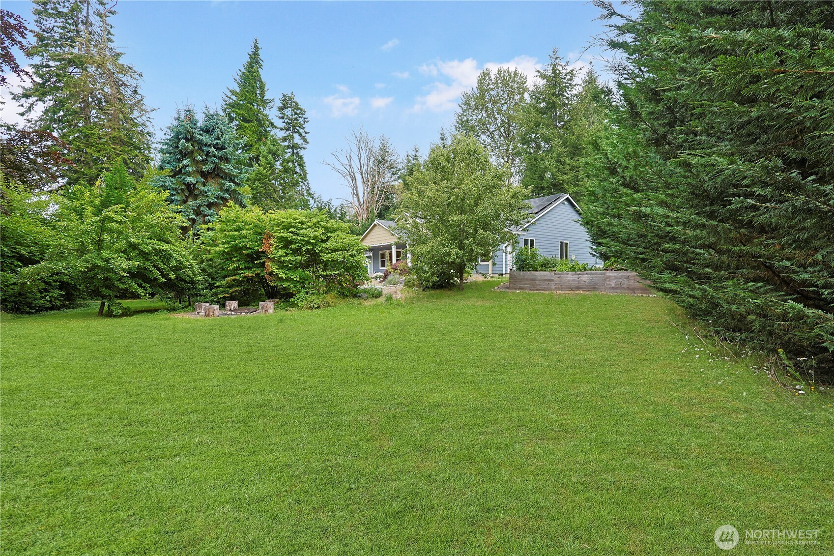 714 Tipsoo Loop Property Photo 4
