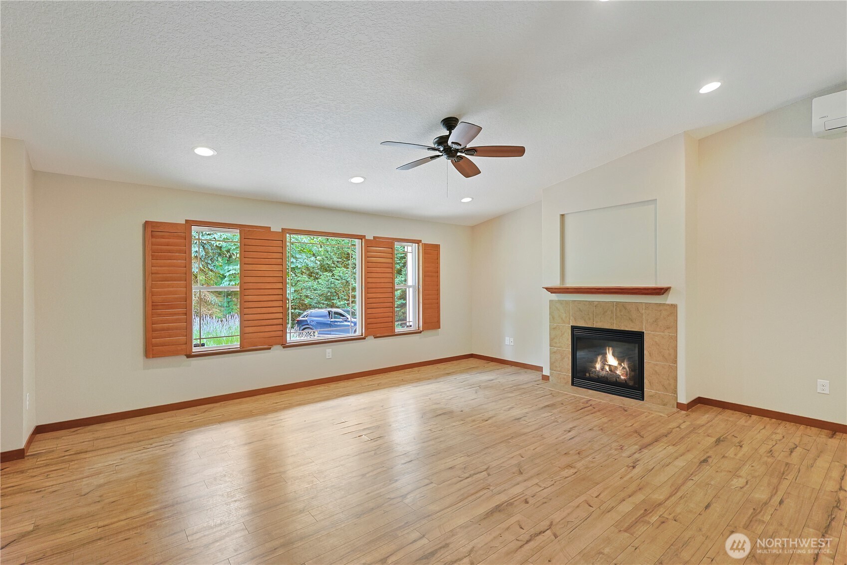714 Tipsoo Loop Property Photo 9