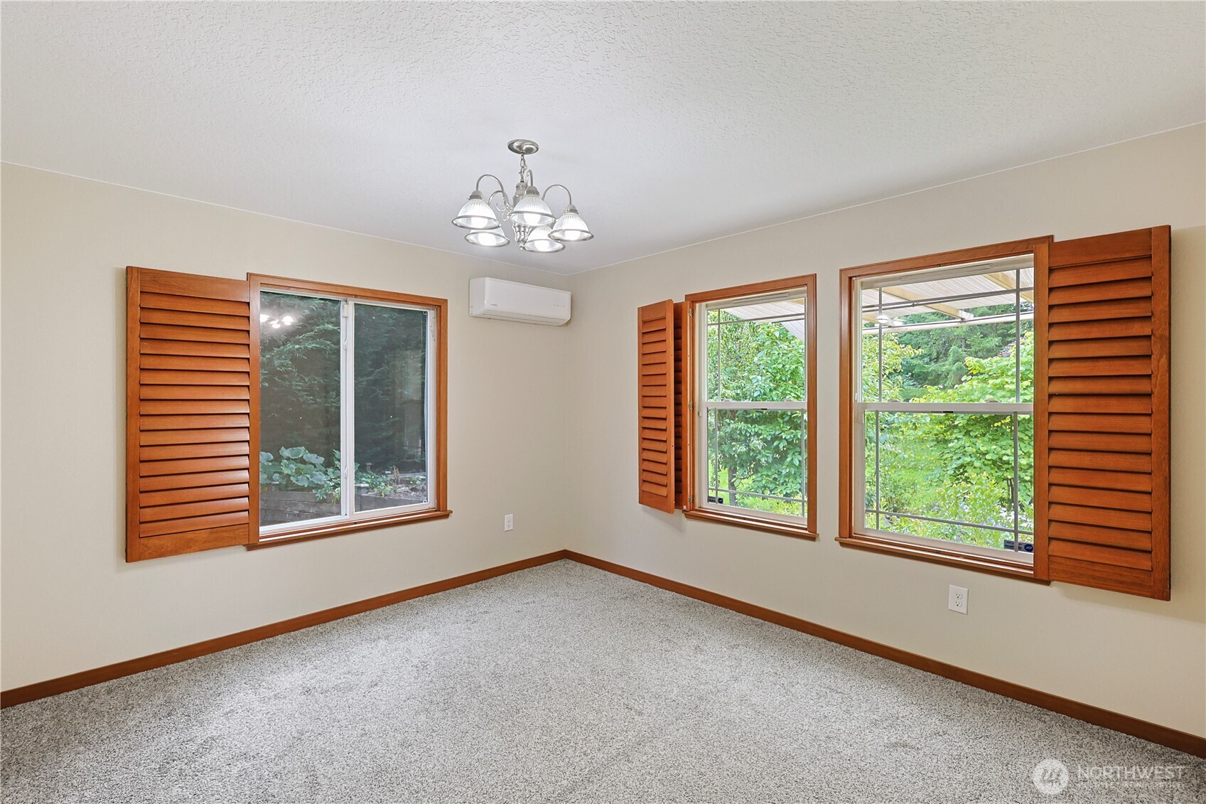 714 Tipsoo Loop Property Photo 18